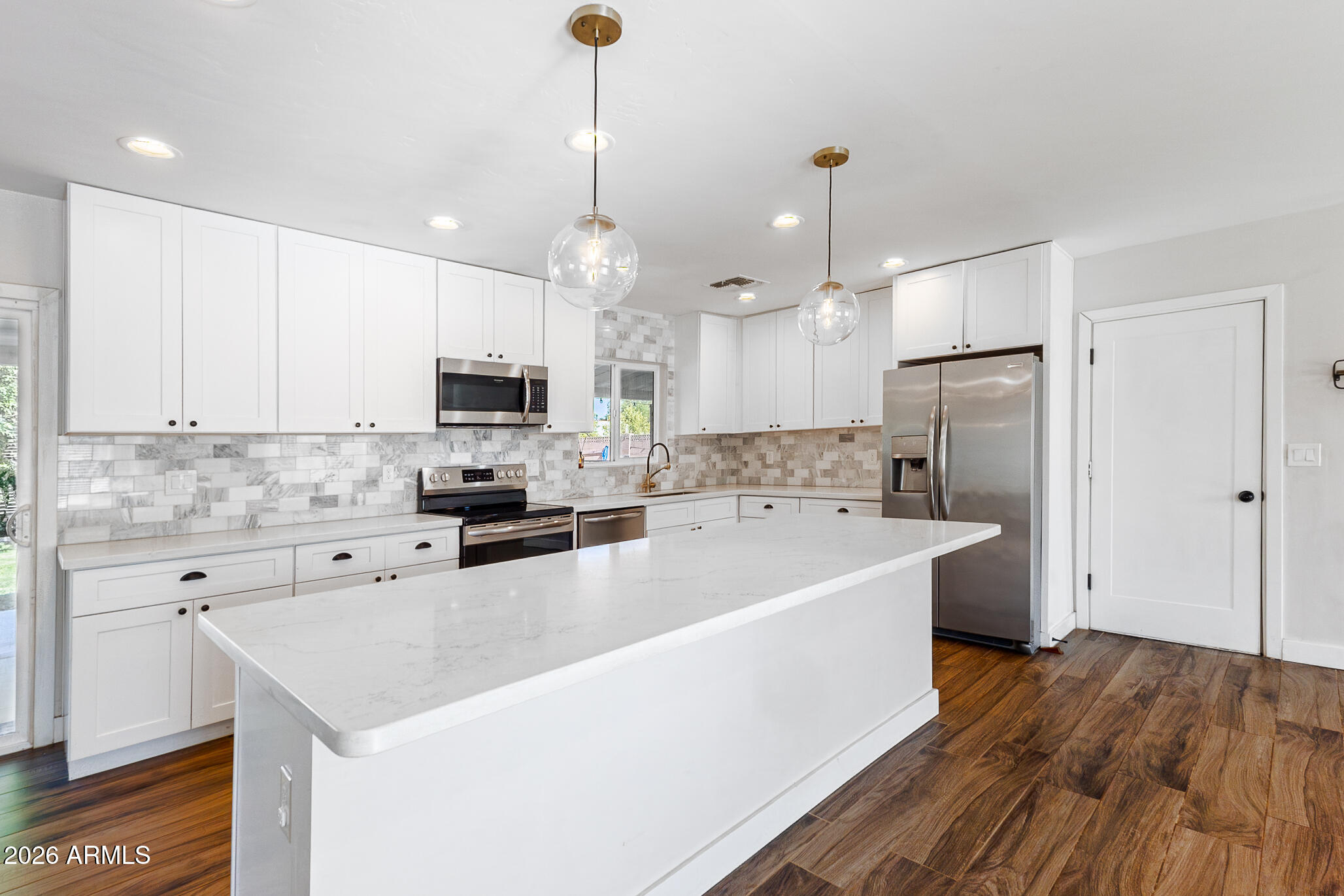 6517 N 16TH Drive, Phoenix, AZ 85015