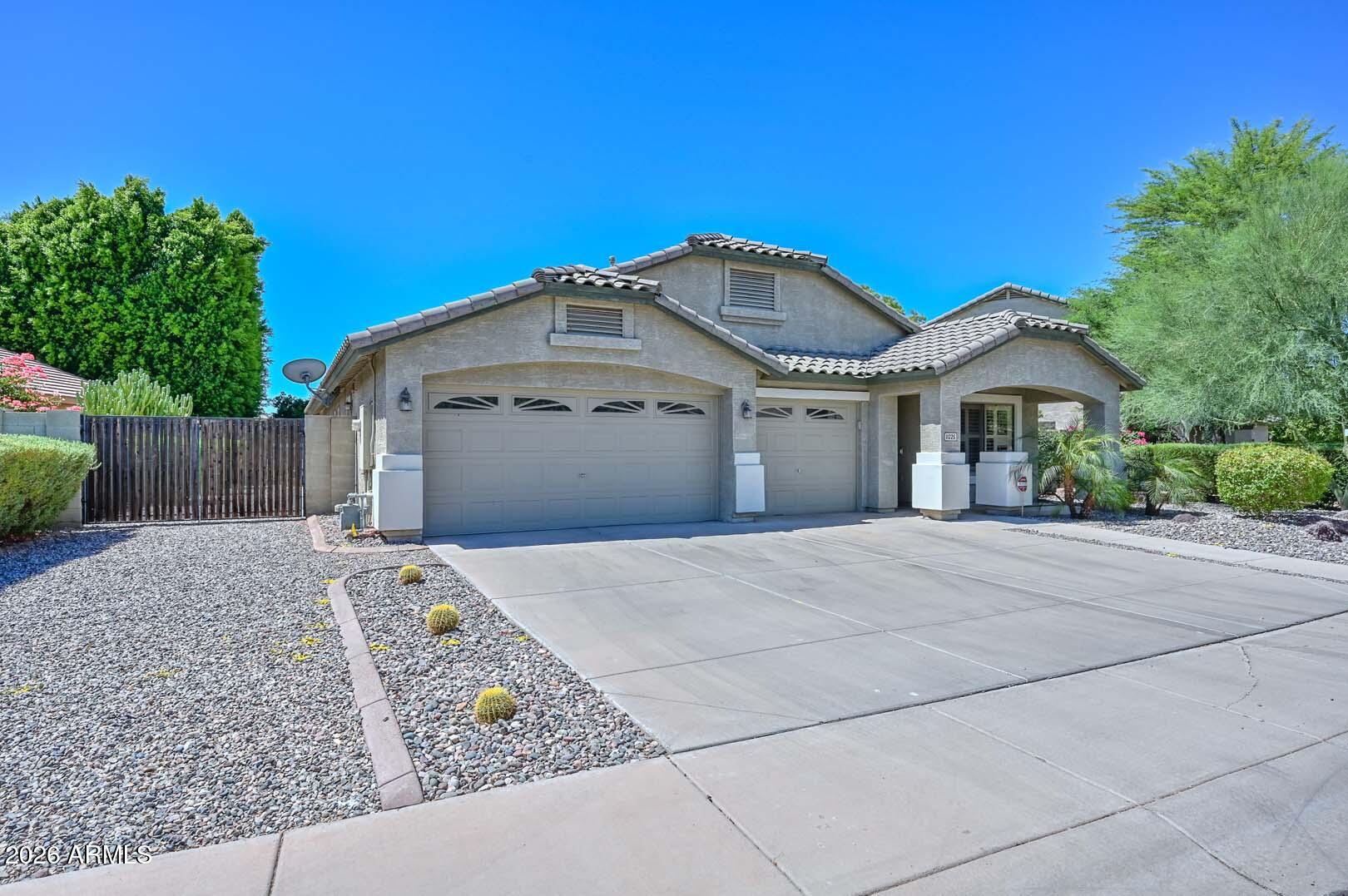 11225 W CAMBRIDGE Avenue, Avondale, AZ 85392