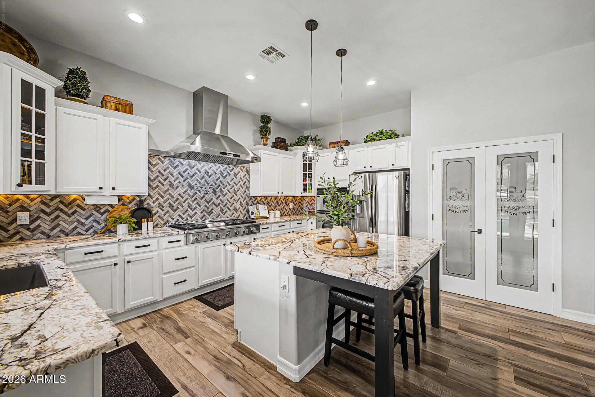 14284 W BECKER Lane, Surprise, AZ 85379
