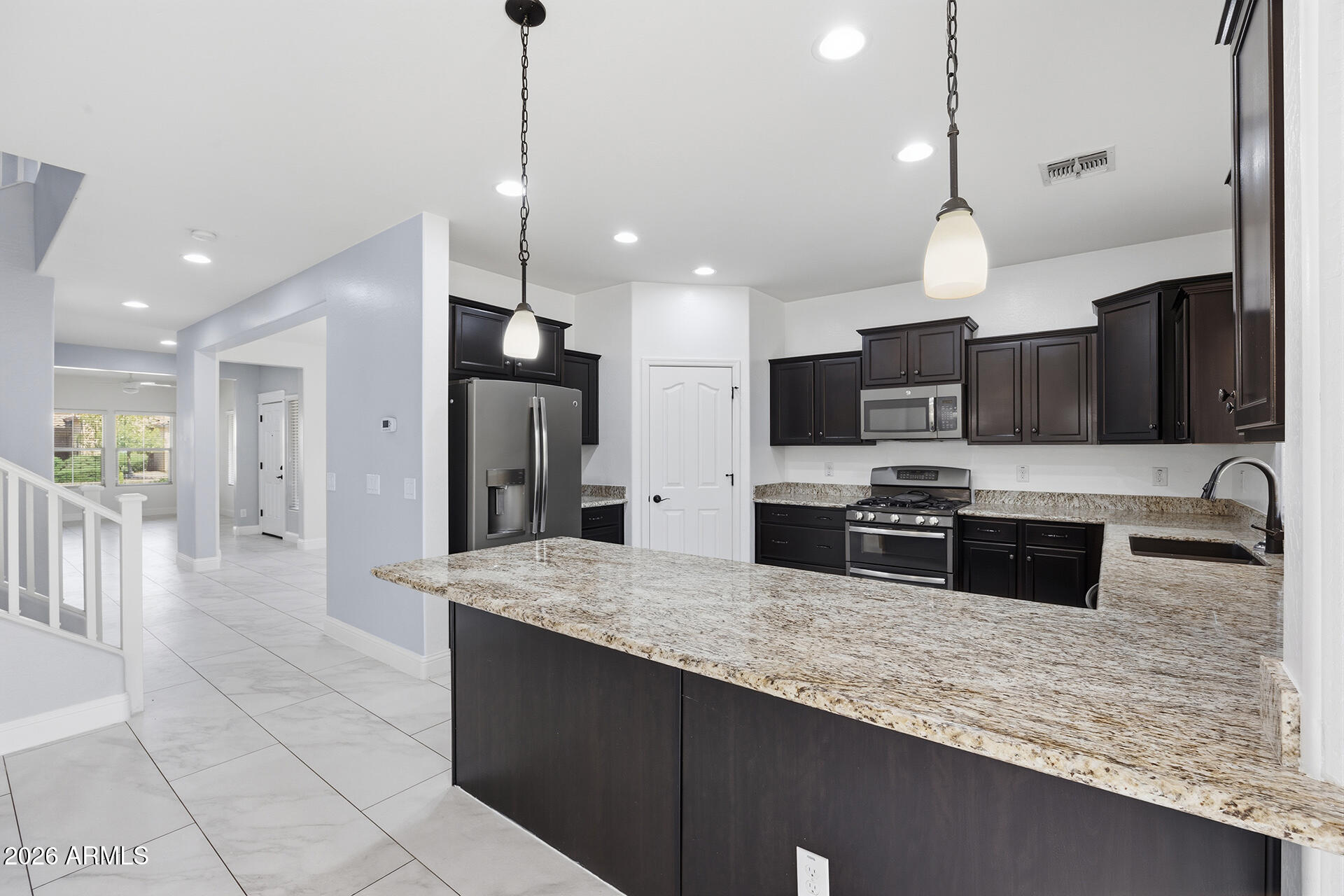 2623 E HICKORY Street, Gilbert, AZ 85298