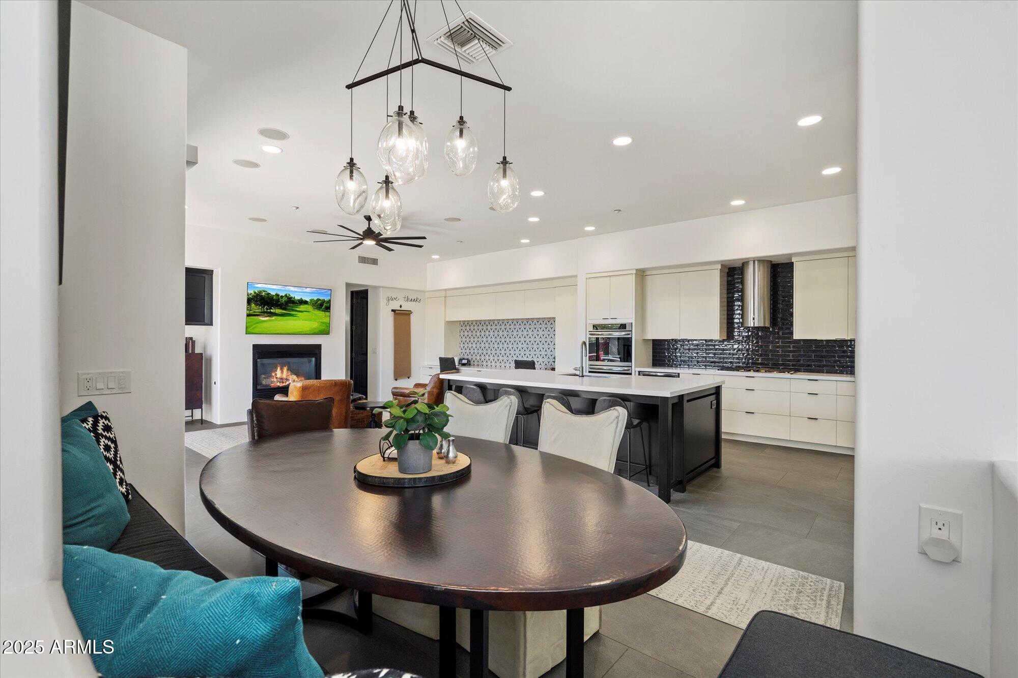 9280 E THOMPSON PEAK Parkway 39, Scottsdale, AZ 85255