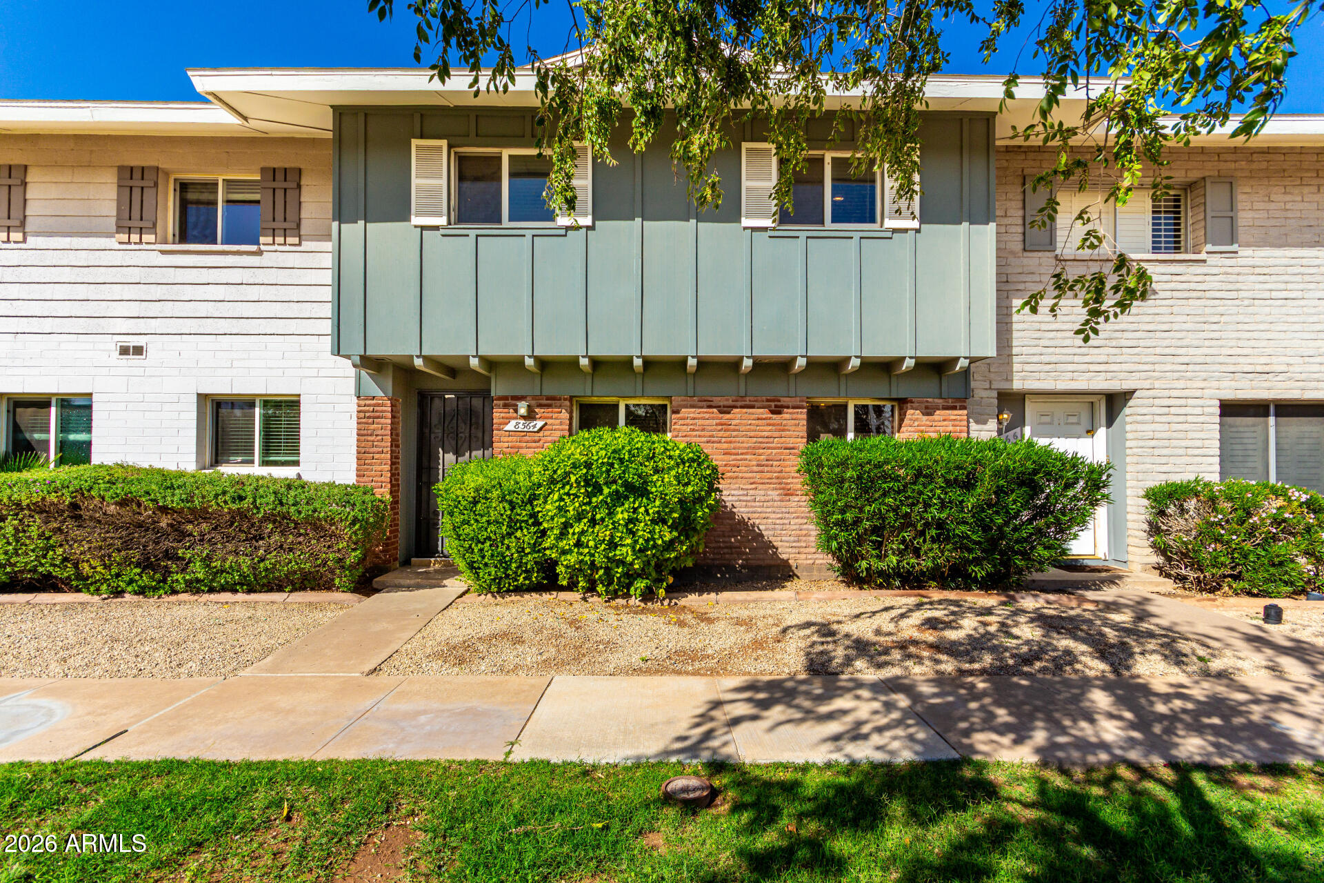 8564 E MCDONALD Drive, Scottsdale, AZ 85250