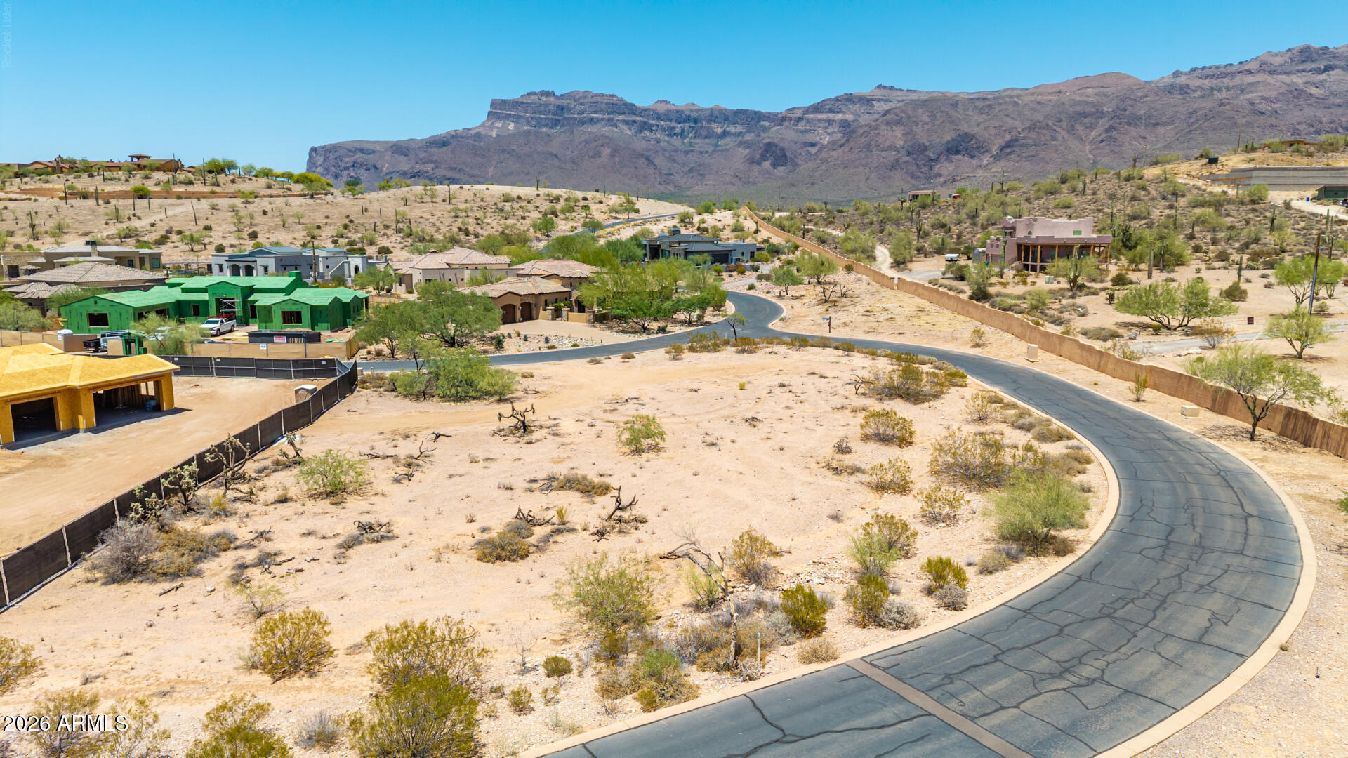 9521 E THUNDER PASS Drive 44, Gold Canyon, AZ 85118
