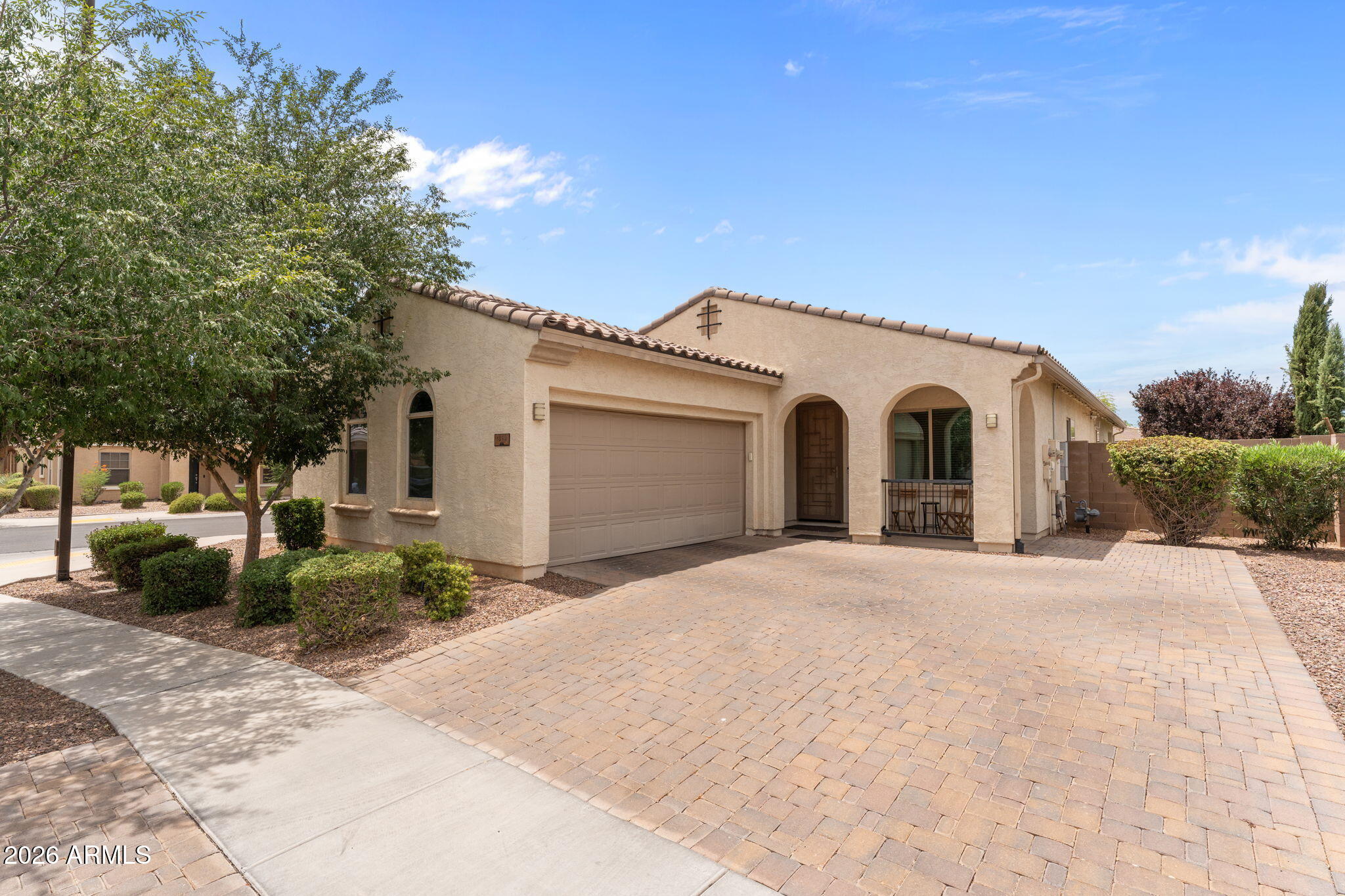 1890 S RACINE Lane, Gilbert, AZ 85295
