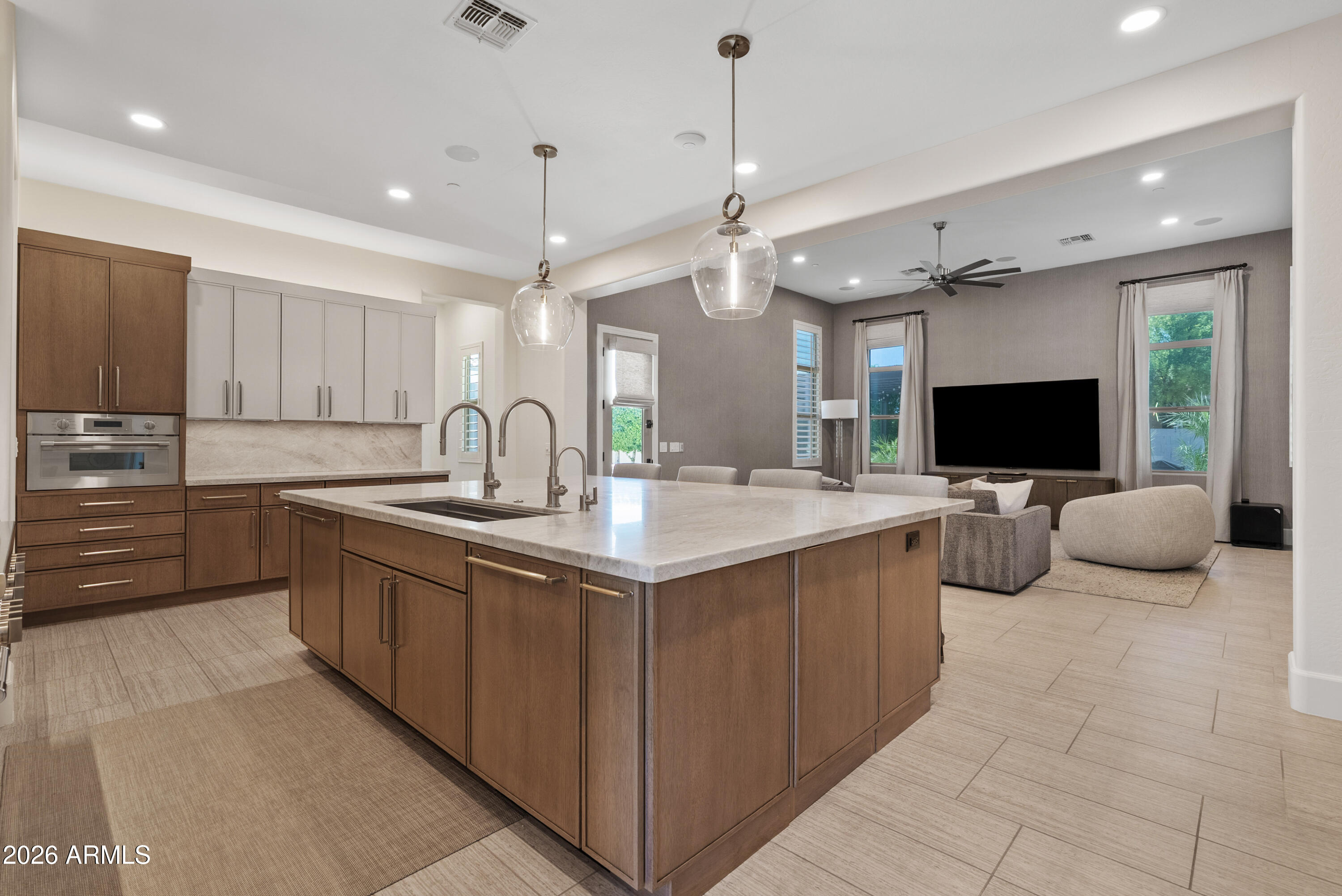 3939 E ENCANTO Street, Mesa, AZ 85205