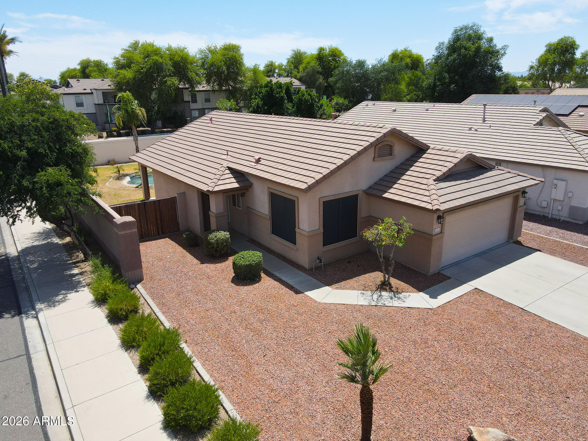 8203 W Tonto Lane, Peoria, AZ 85382