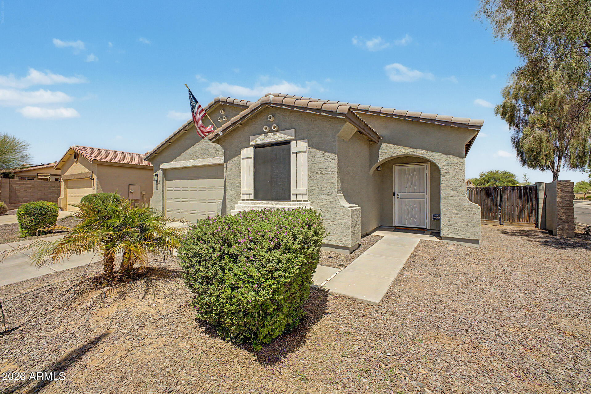 196 E GOLD DUST Way, San Tan Valley, AZ 85143