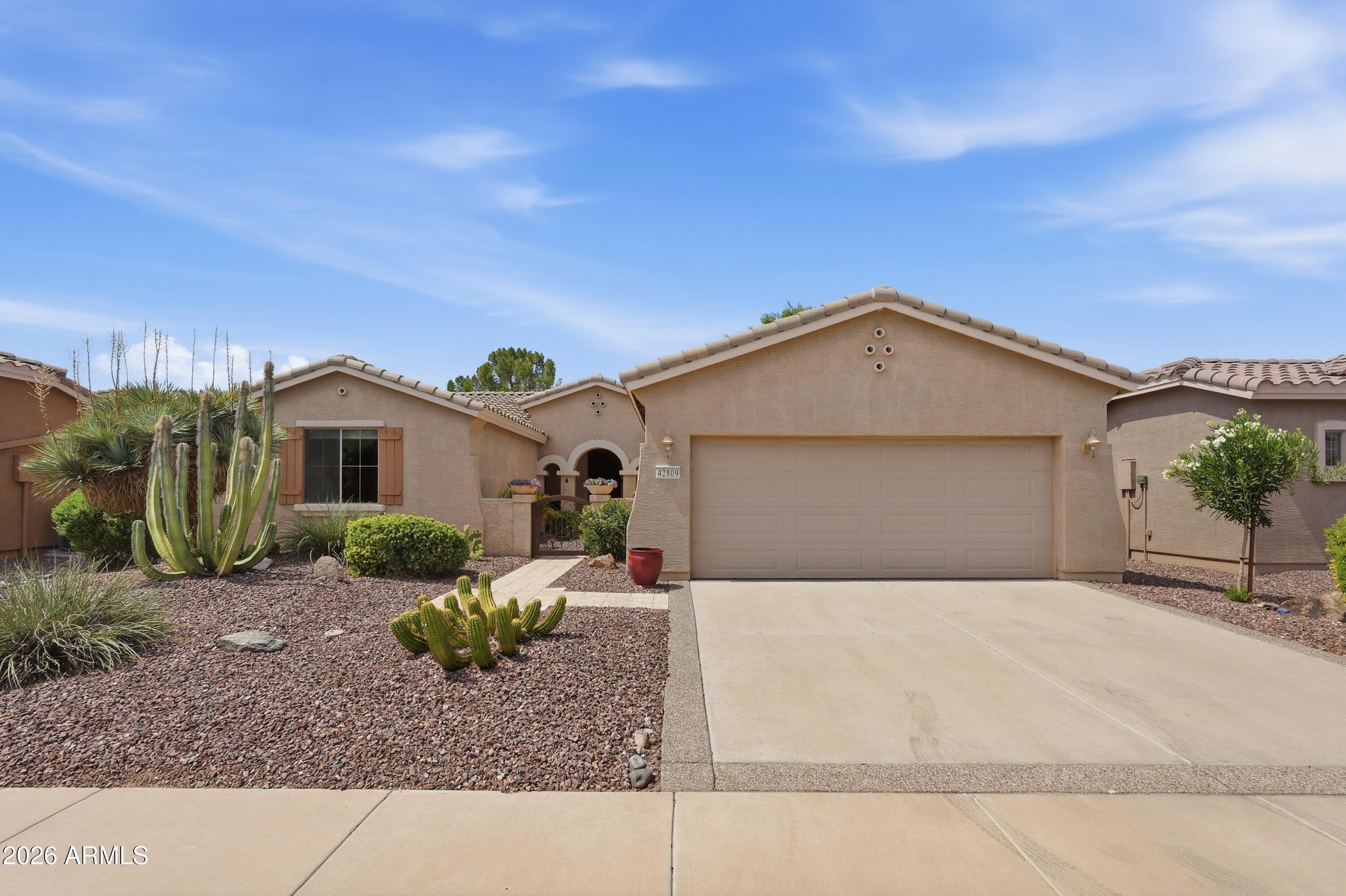 42809 W WHISPERING WIND Lane, Maricopa, AZ 85138