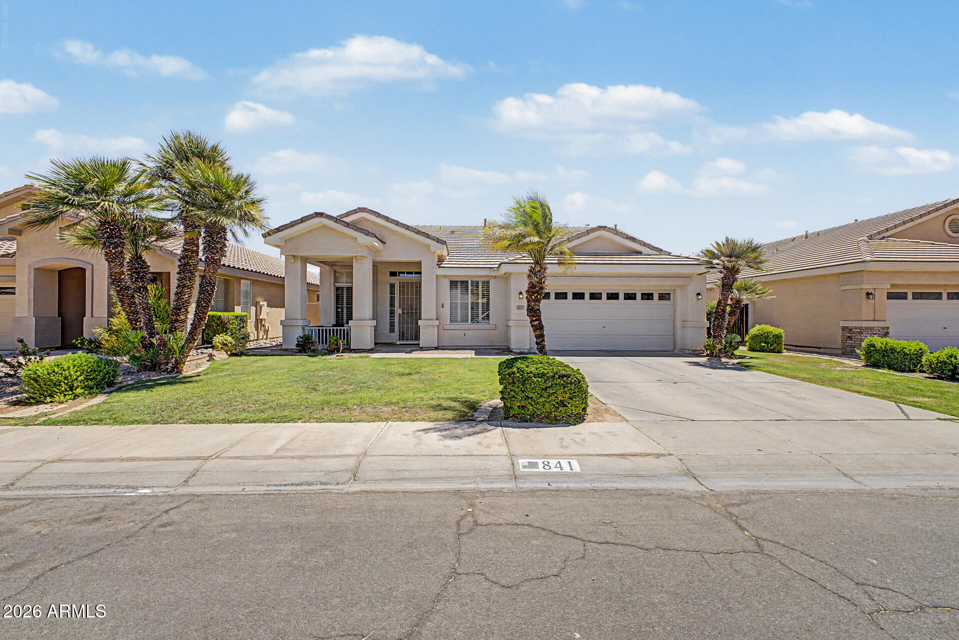 841 N CAMBRIDGE Place, Chandler, AZ 85225