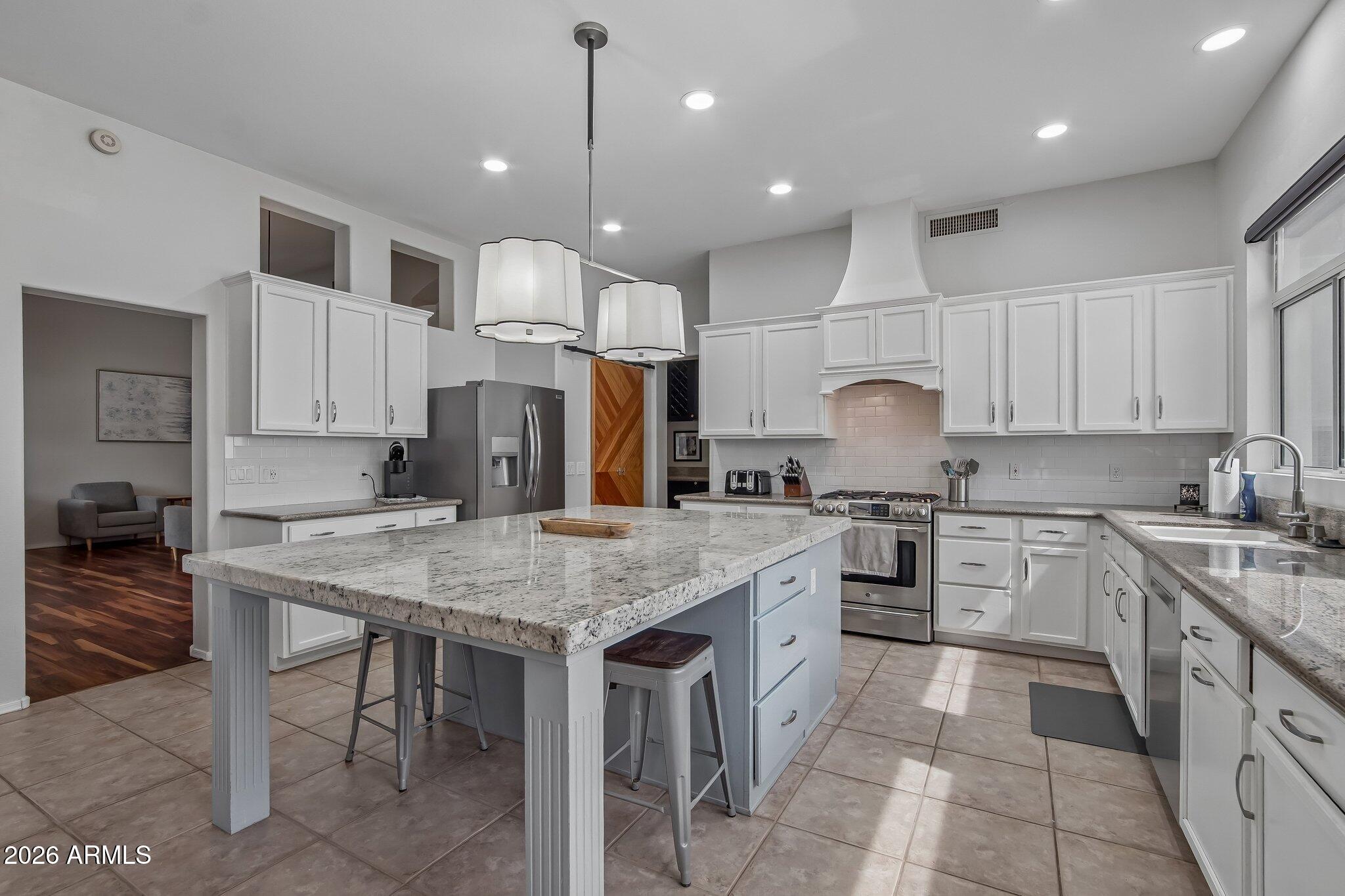 7453 W PARAISO Drive, Glendale, AZ 85310