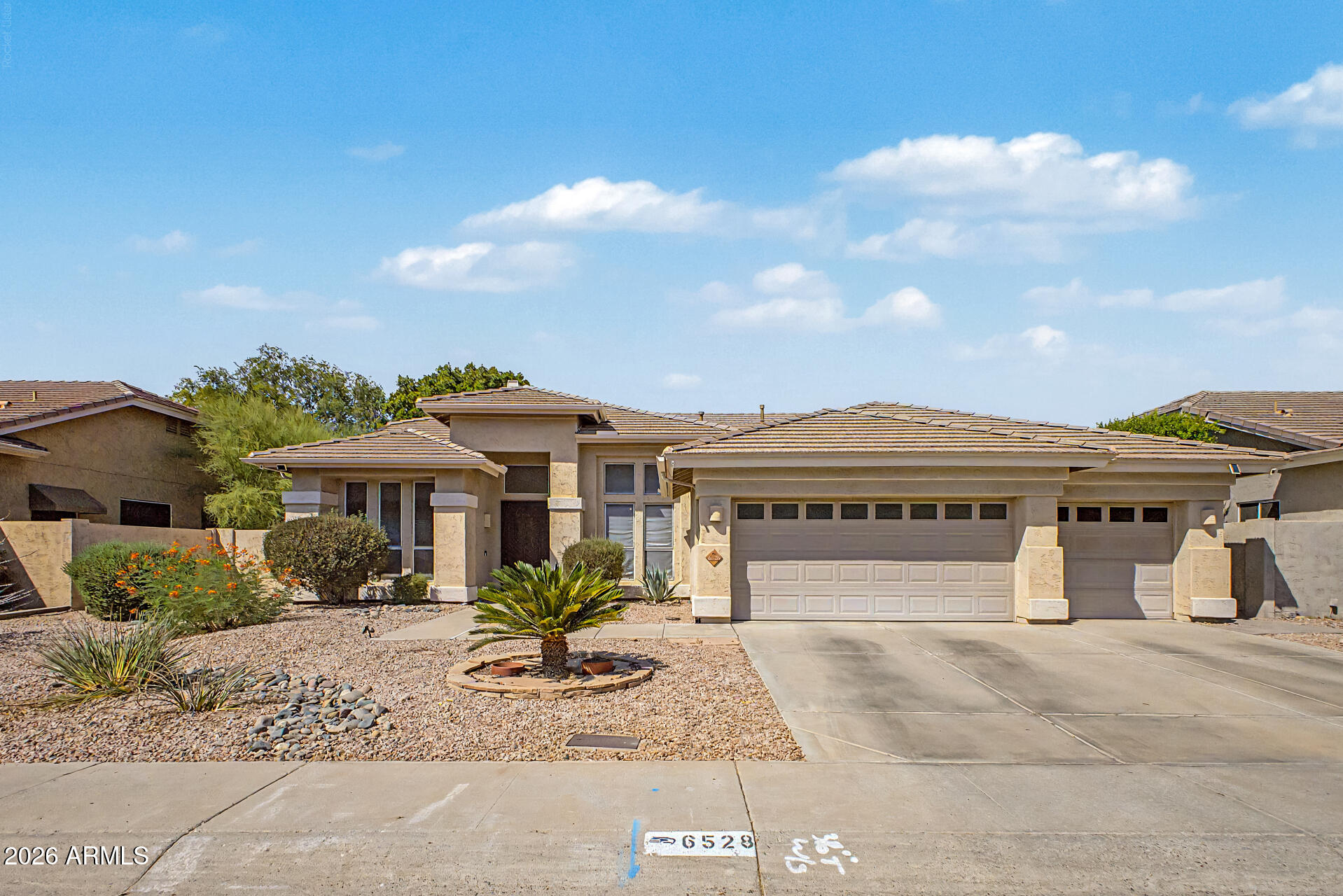 6528 W VIA MONTOYA Drive, Glendale, AZ 85310