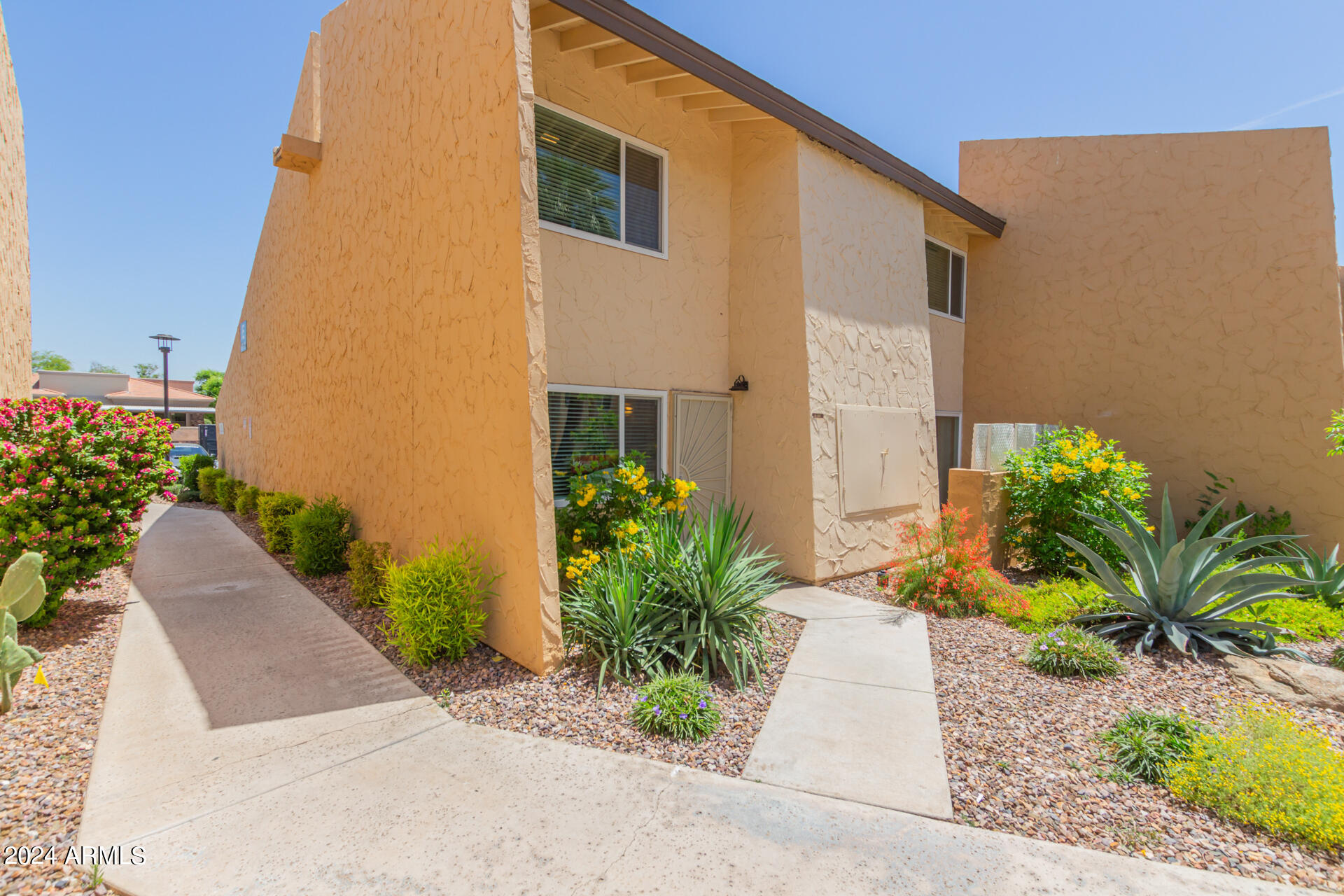8055 E THOMAS Road E121, Scottsdale, AZ 85251