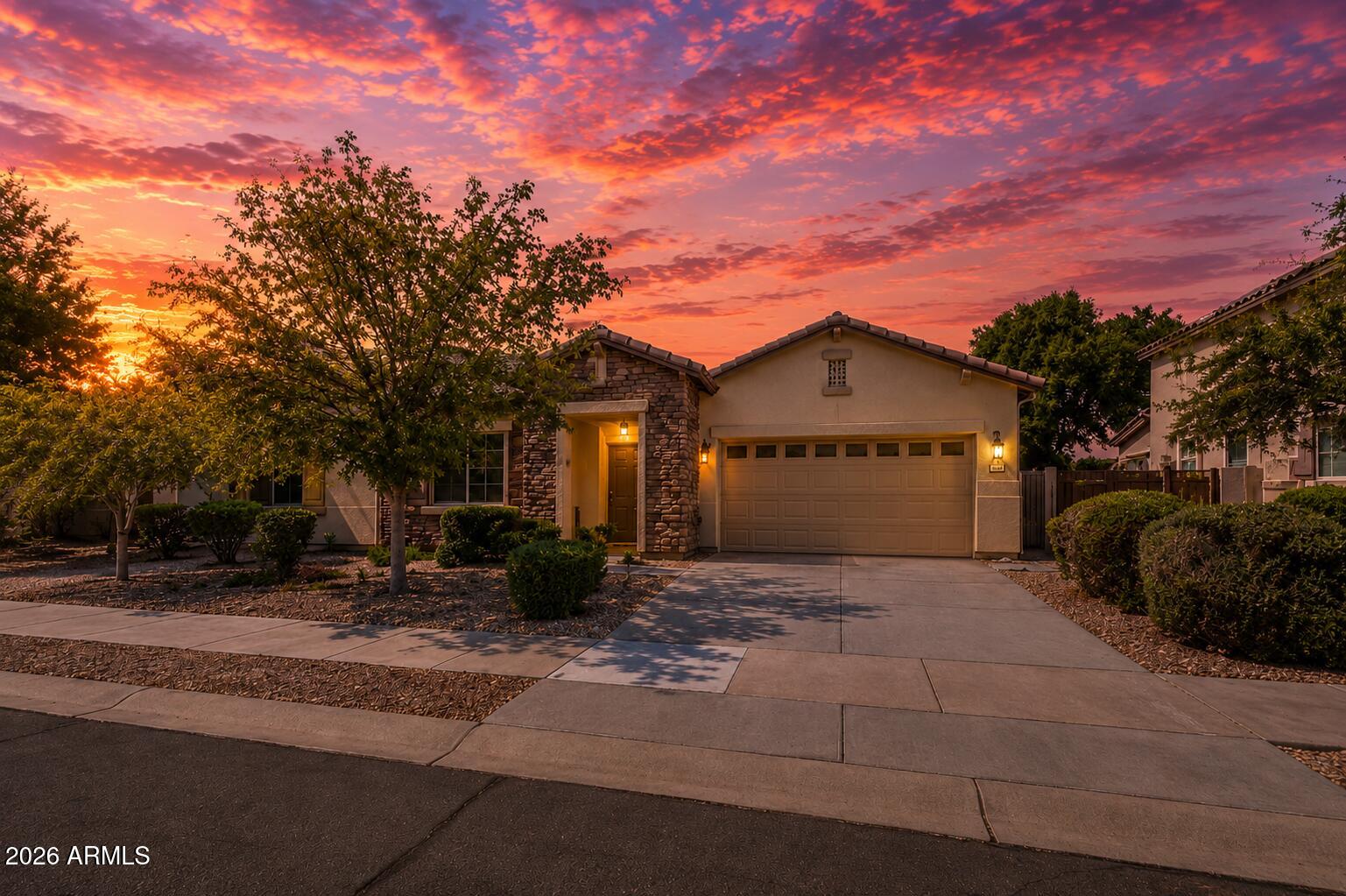16758 W APACHE Street, Goodyear, AZ 85338