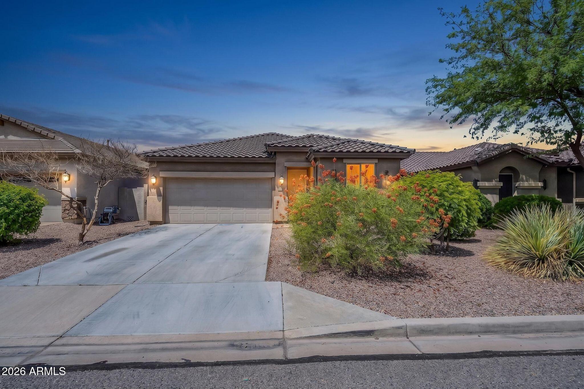 496 E RED MESA Trail, San Tan Valley, AZ 85143