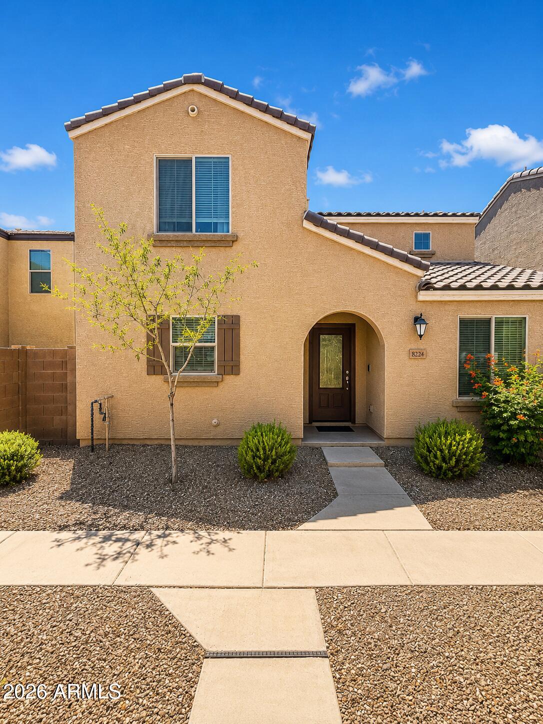8224 W ALBENIZ Place, Phoenix, AZ 85043
