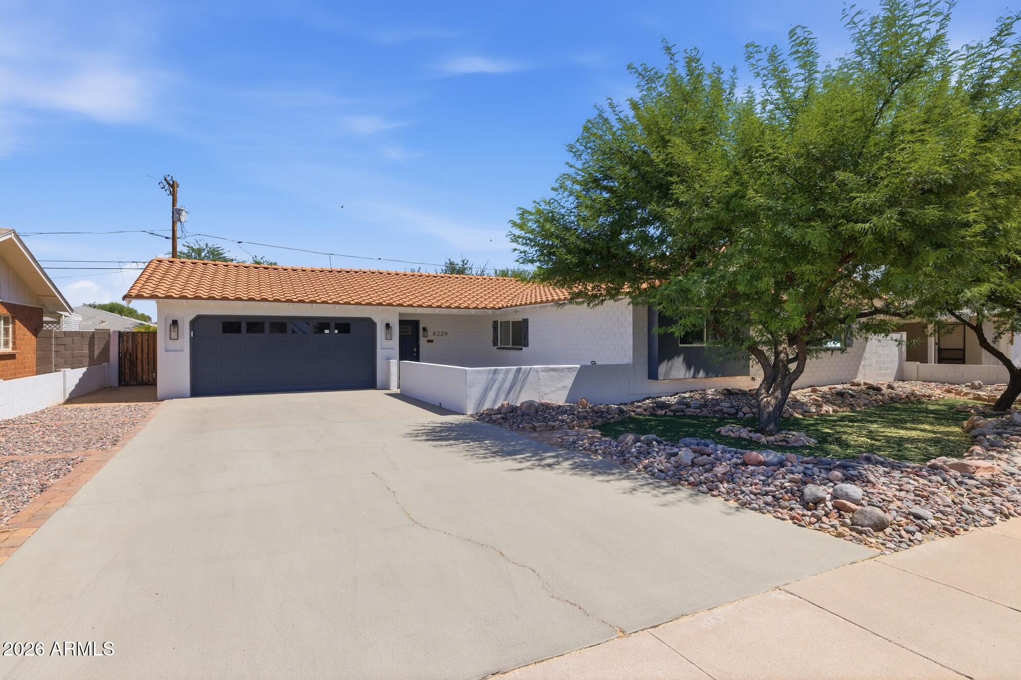 8224 E DEVONSHIRE Avenue, Scottsdale, AZ 85251