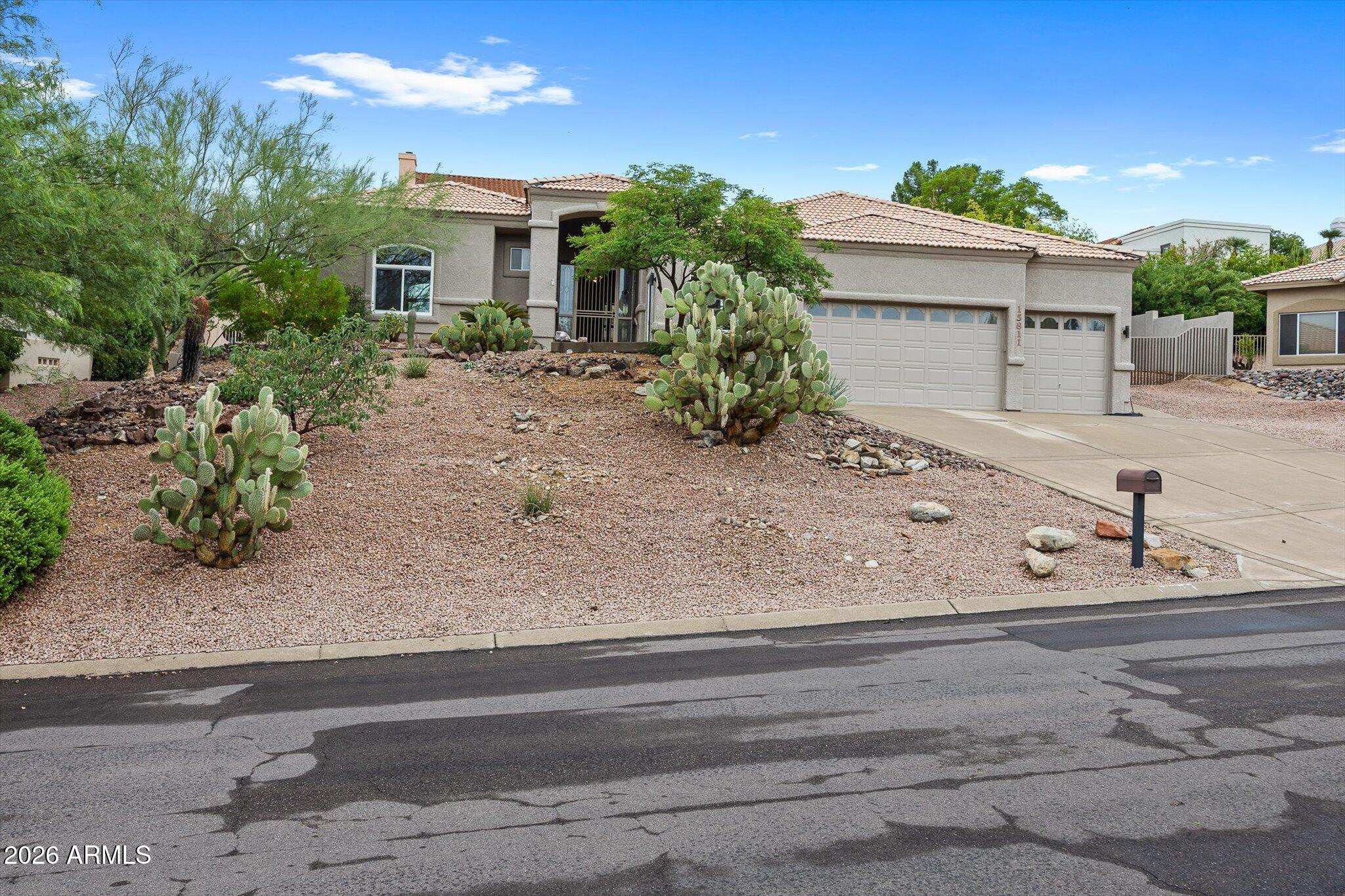 15811 E PRIMROSE Drive, Fountain Hills, AZ 85268