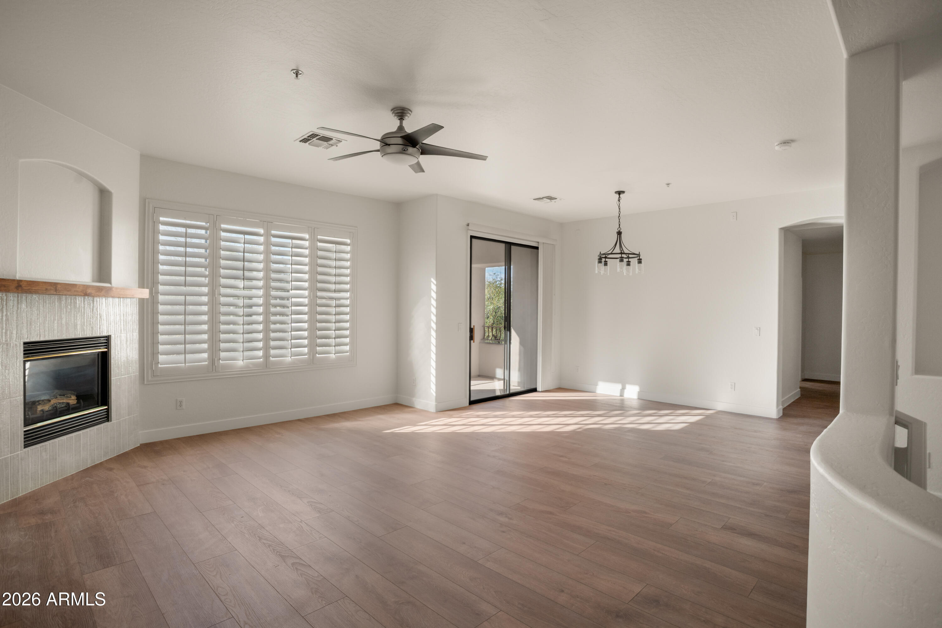 7445 E EAGLE CREST Drive 2113, Mesa, AZ 85207