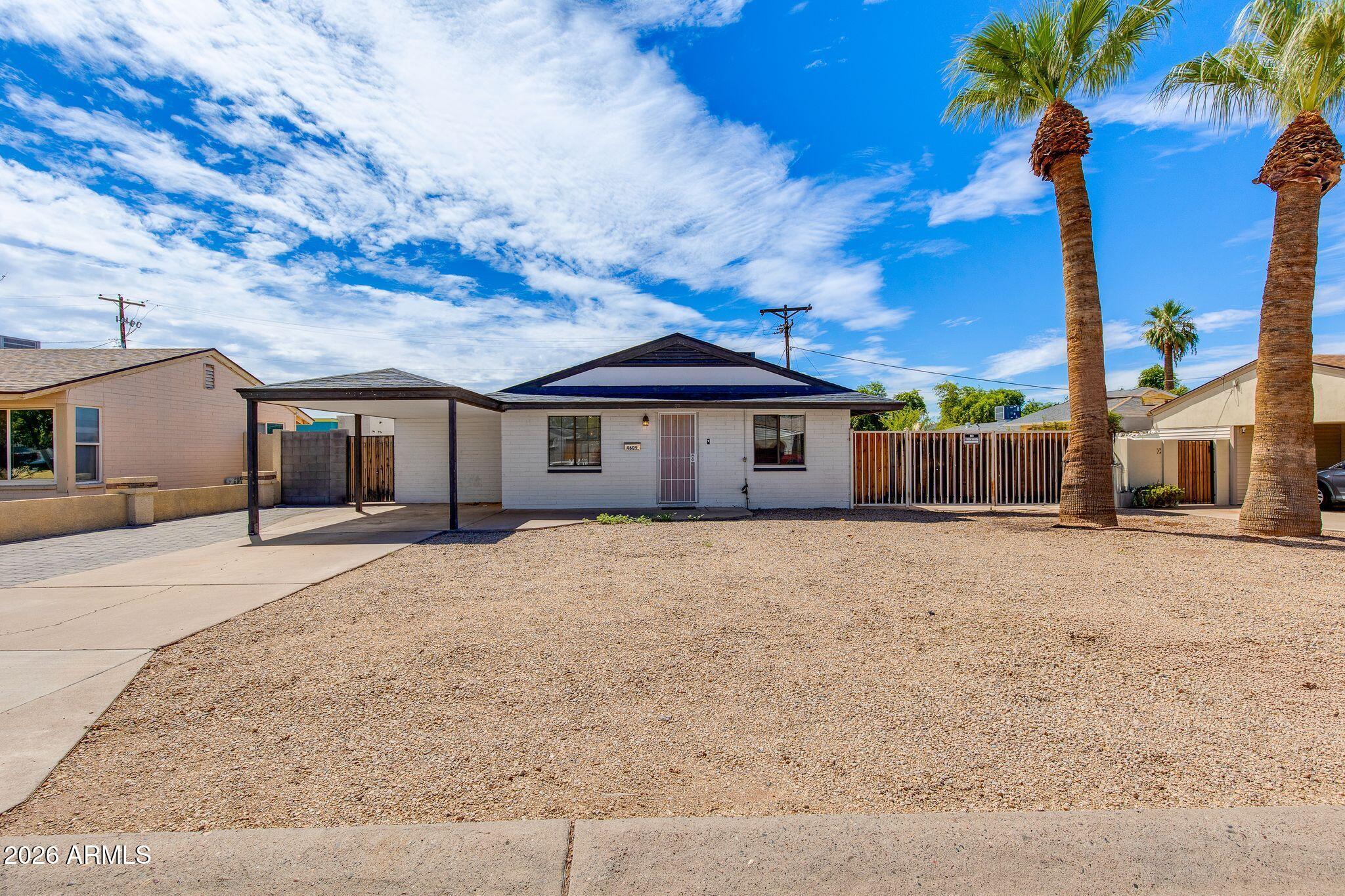 4609 E ALMERIA Road, Phoenix, AZ 85008