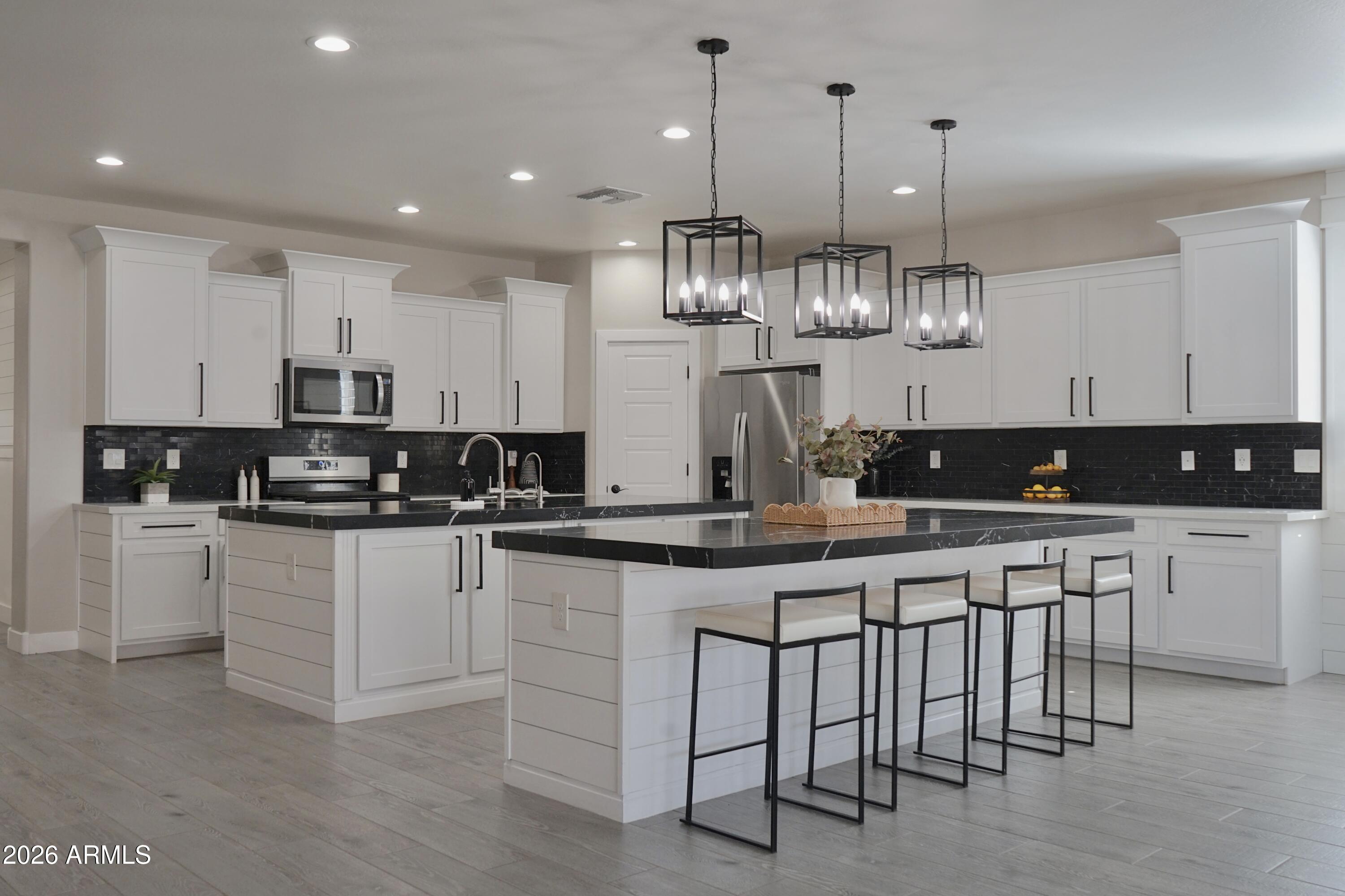 23137 CAMINA BUENA Vista, Queen Creek, AZ, 85142 — assumable FHA mortgage at 2.90%