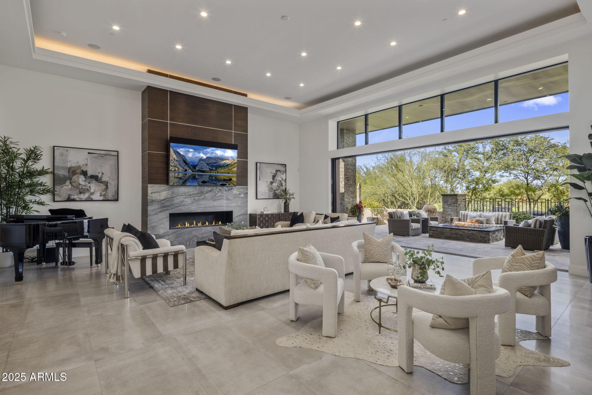 10284 E RUNNING DEER Trail, Scottsdale, AZ 85262