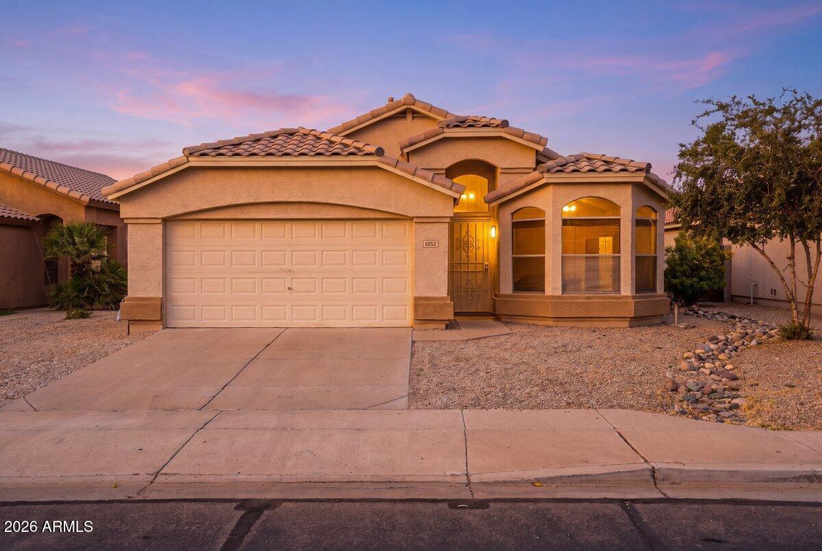 9854 E OSAGE Avenue, Mesa, AZ 85212