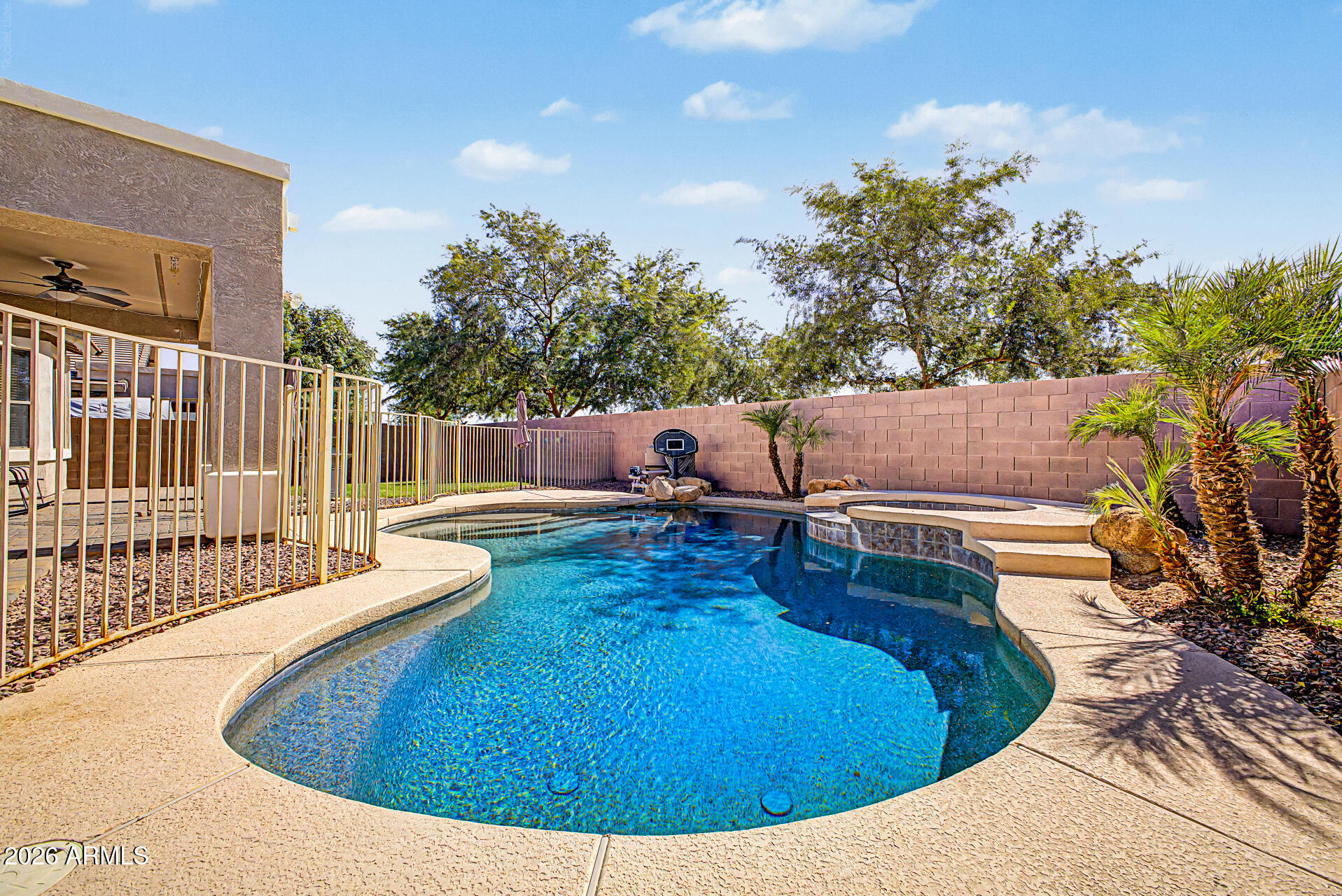 5722 N LAGUNA Drive, Litchfield Park, AZ 85340