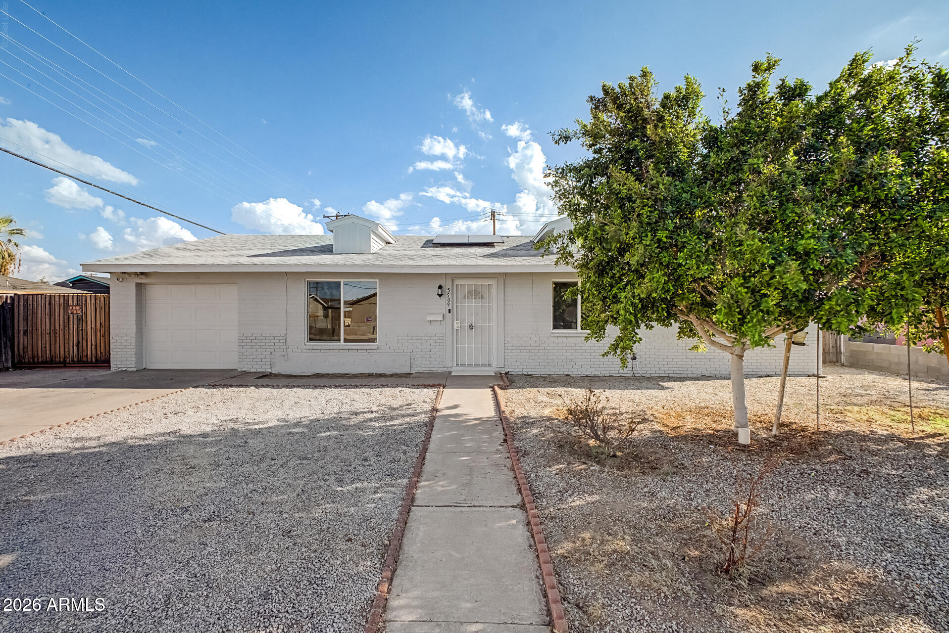 5509 W AVALON Drive, Phoenix, AZ 85031