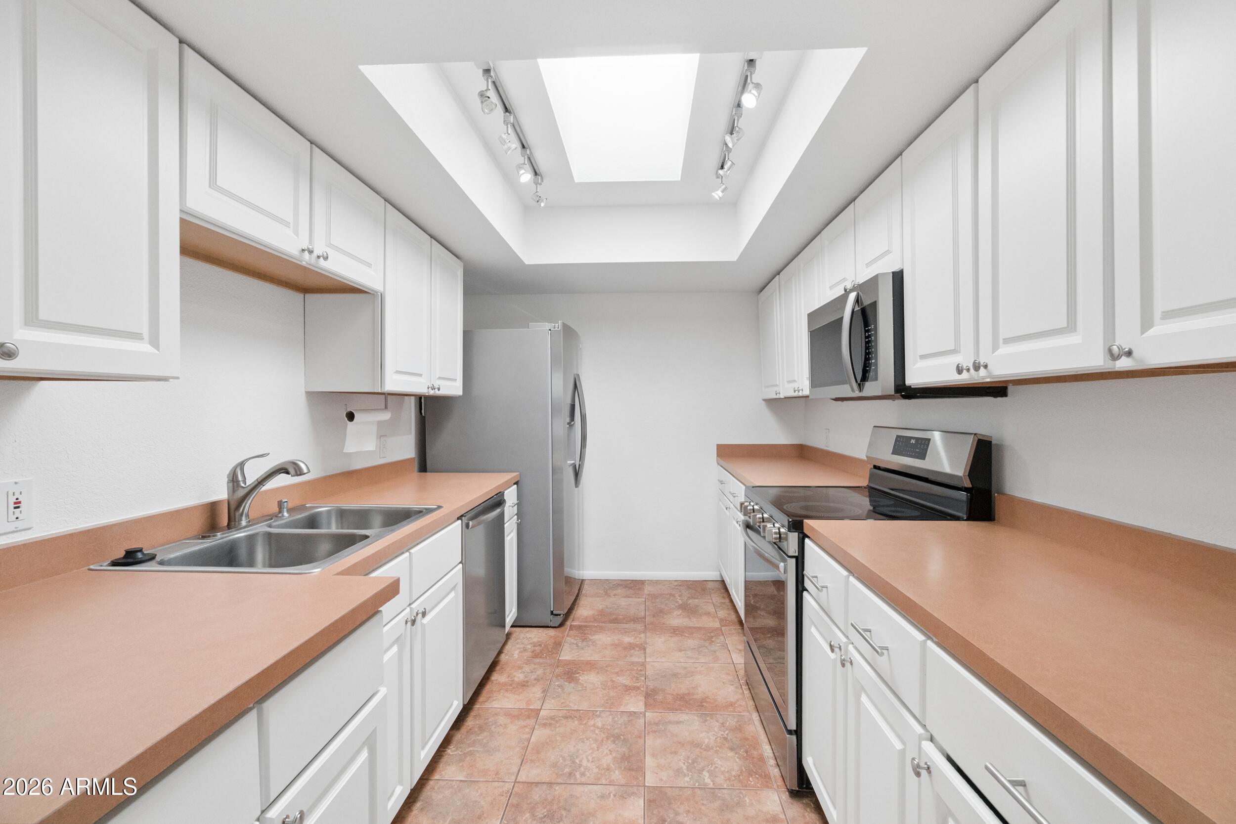 2451 E 7TH Street, Tempe, AZ 85288
