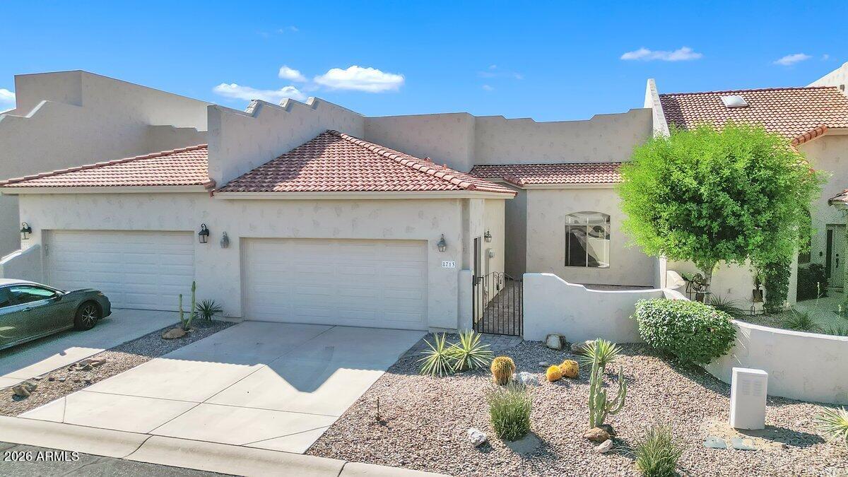 8713 E SANDTRAP Court, Gold Canyon, AZ 85118