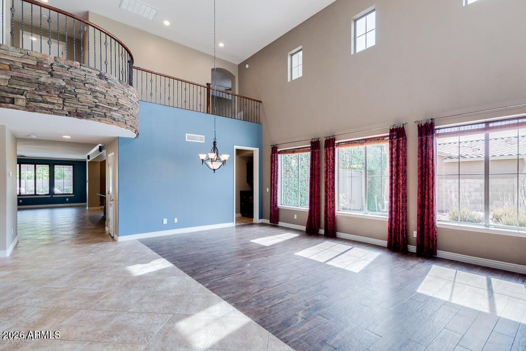 2725 E GRAND CANYON Drive, Chandler, AZ 85249