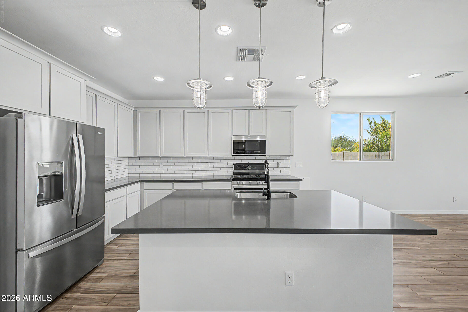 13329 W LARIAT Lane, Peoria, AZ 85383