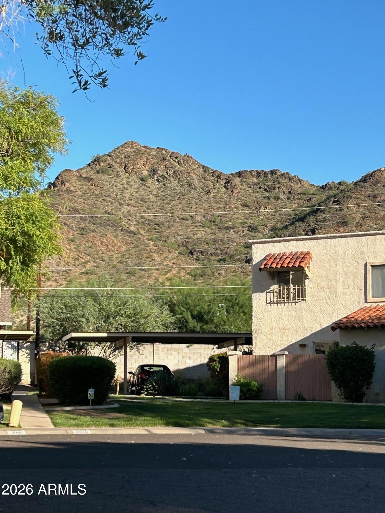 1228 E LAWRENCE Lane, Phoenix, AZ 85020