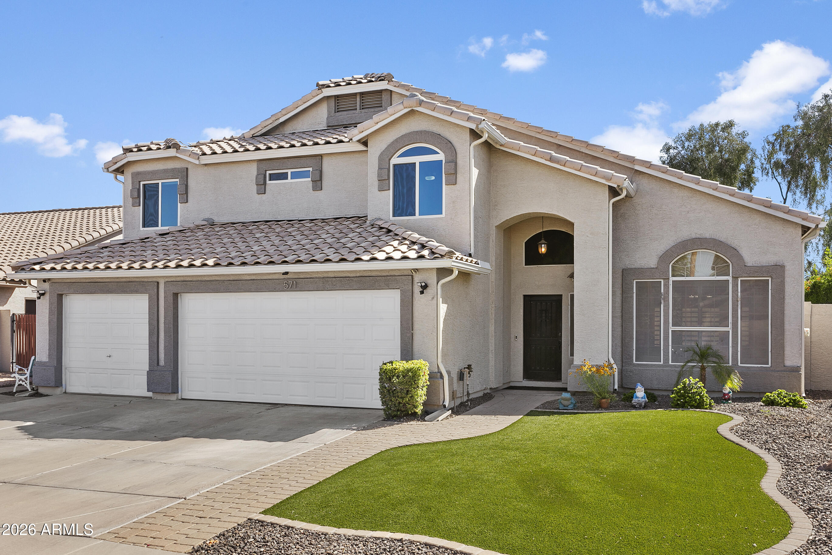571 N KINGSTON Street, Gilbert, AZ 85233