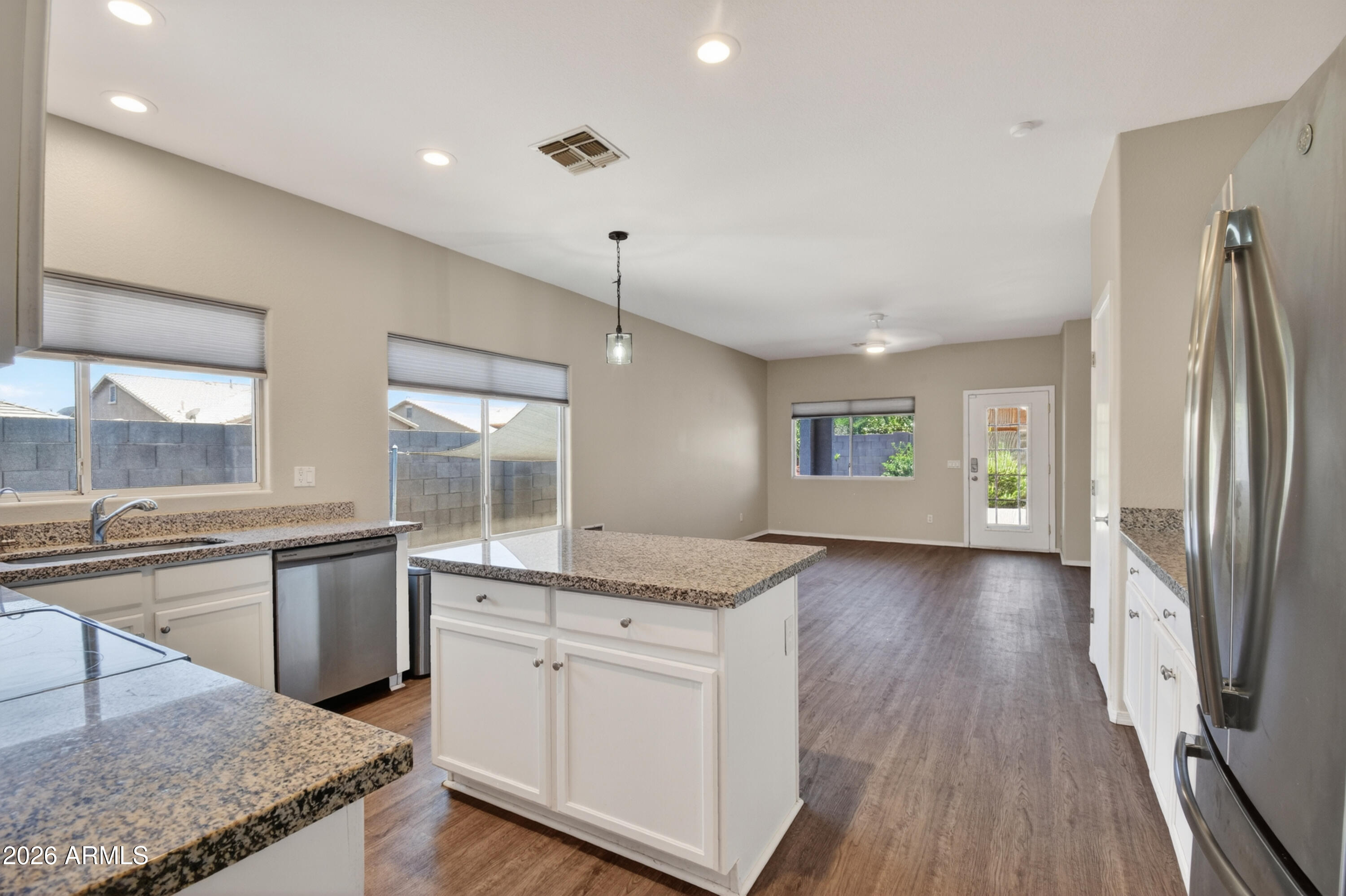 3680 S JOSHUA TREE Lane, Gilbert, AZ 85297