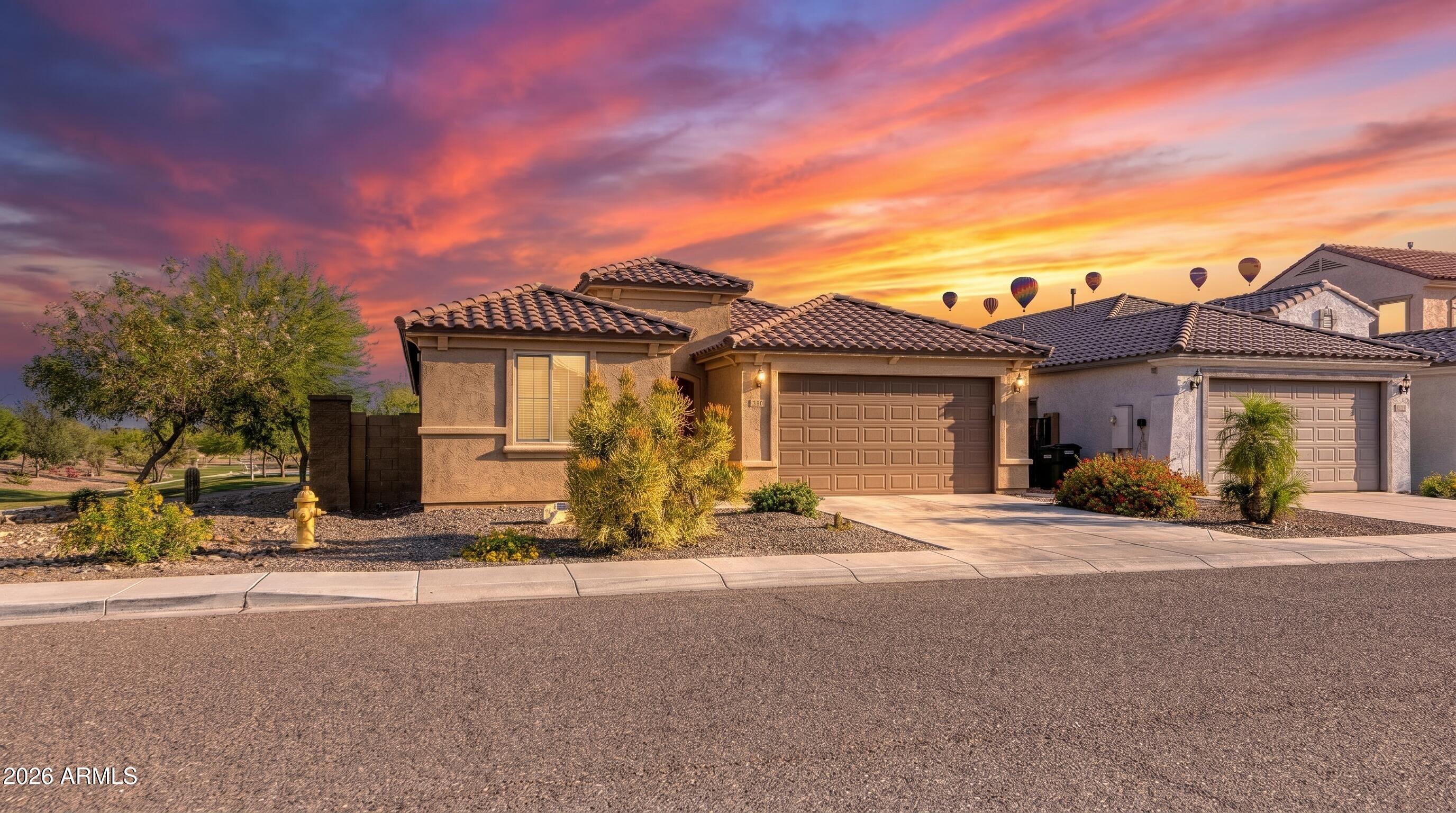 6516 W MADRE DEL ORO Drive, Phoenix, AZ 85083