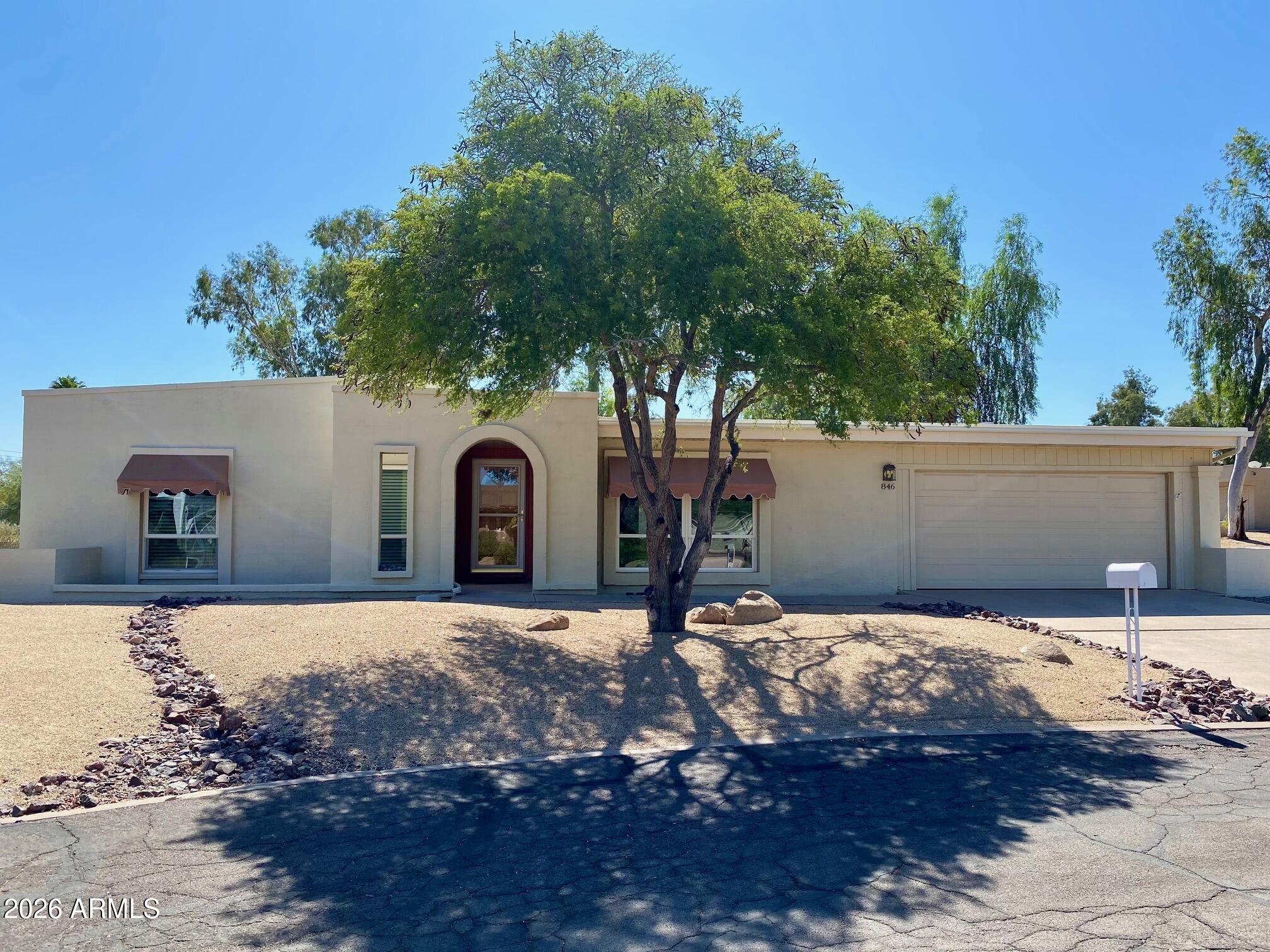 846 E VILLAGE CIRCLE Drive N, Phoenix, AZ 85022