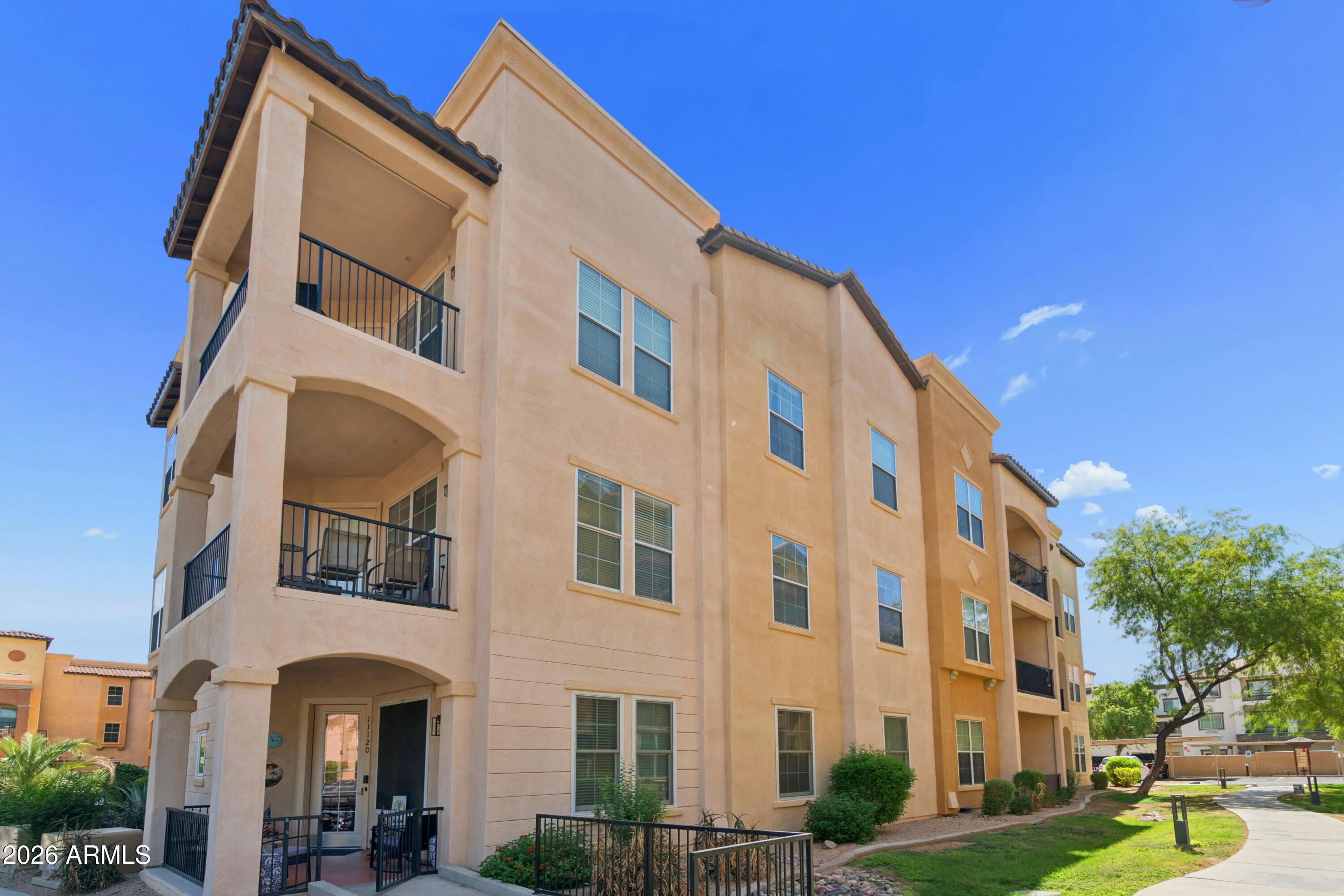 14575 MOUNTAIN VIEW Boulevard #11220, Surprise, AZ, 85374 — assumable FHA mortgage at 2.81%