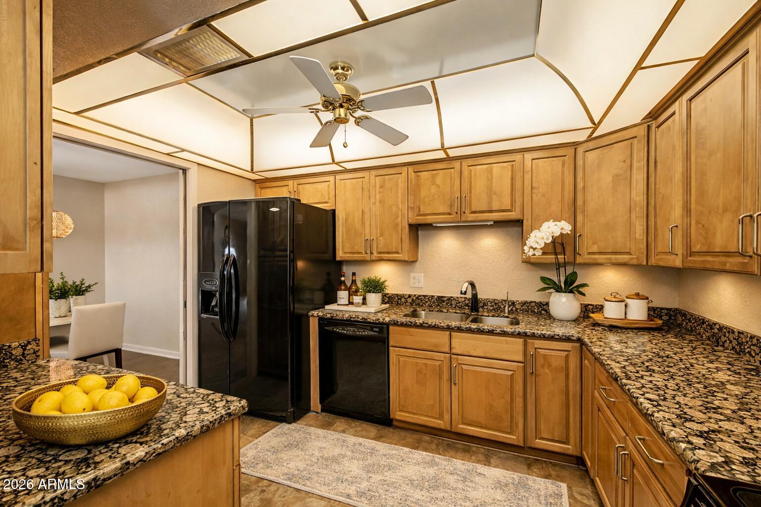 515 S PARKCREST 533, Mesa, AZ 85206
