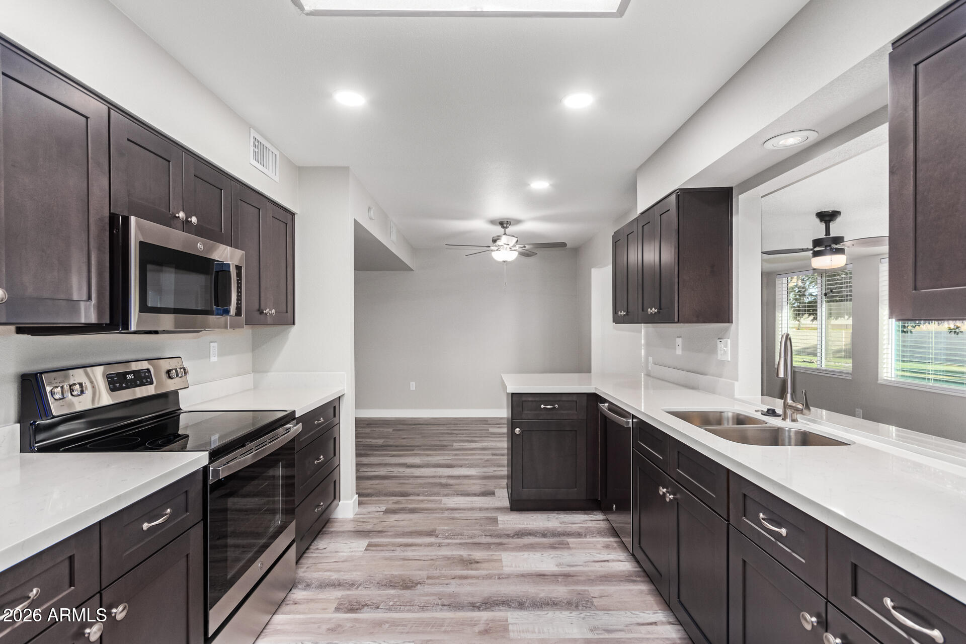 11035 W TONADA Drive, Sun City, AZ 85351
