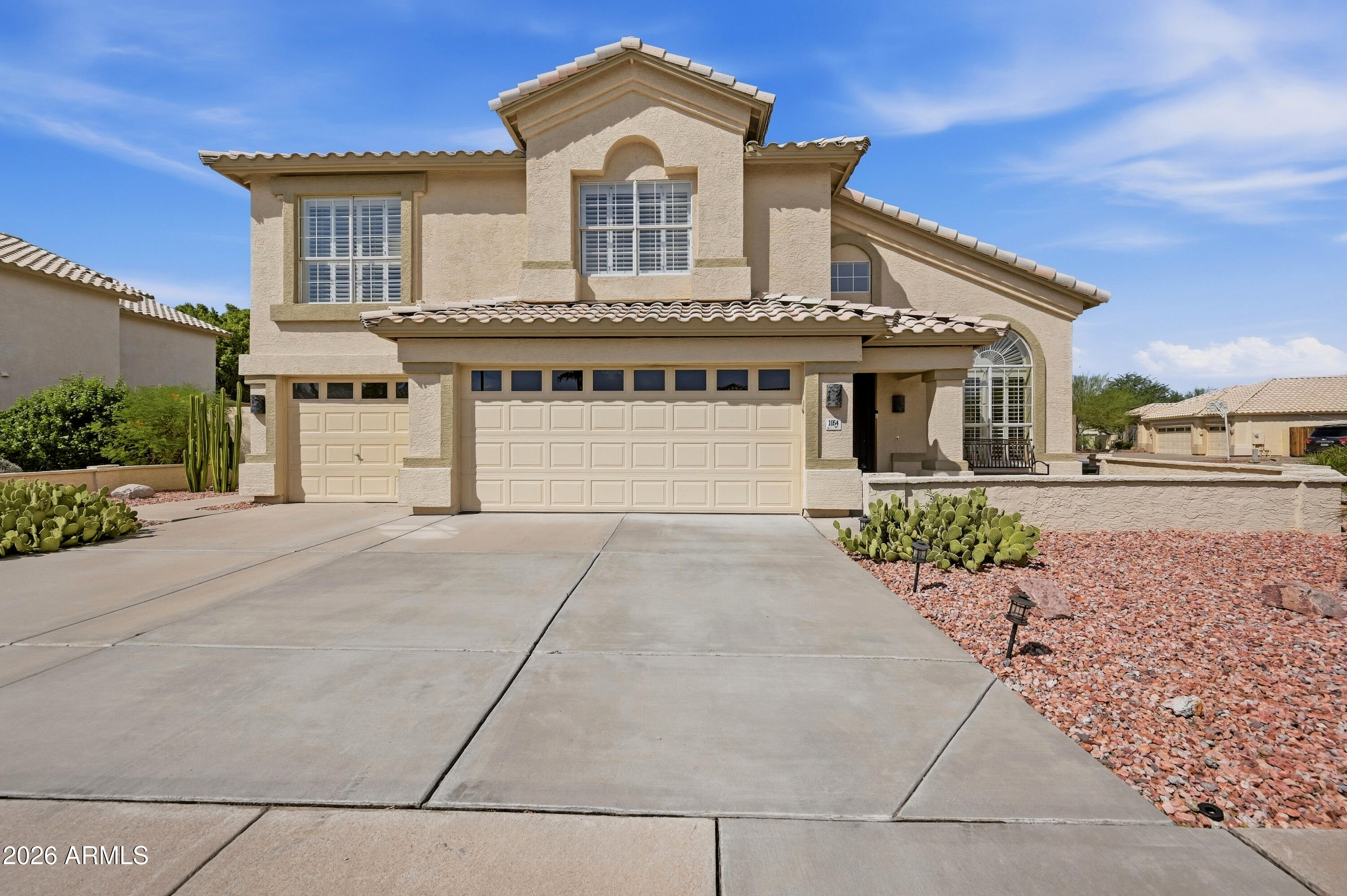 1054 E Golden Court, Chandler, AZ 85225