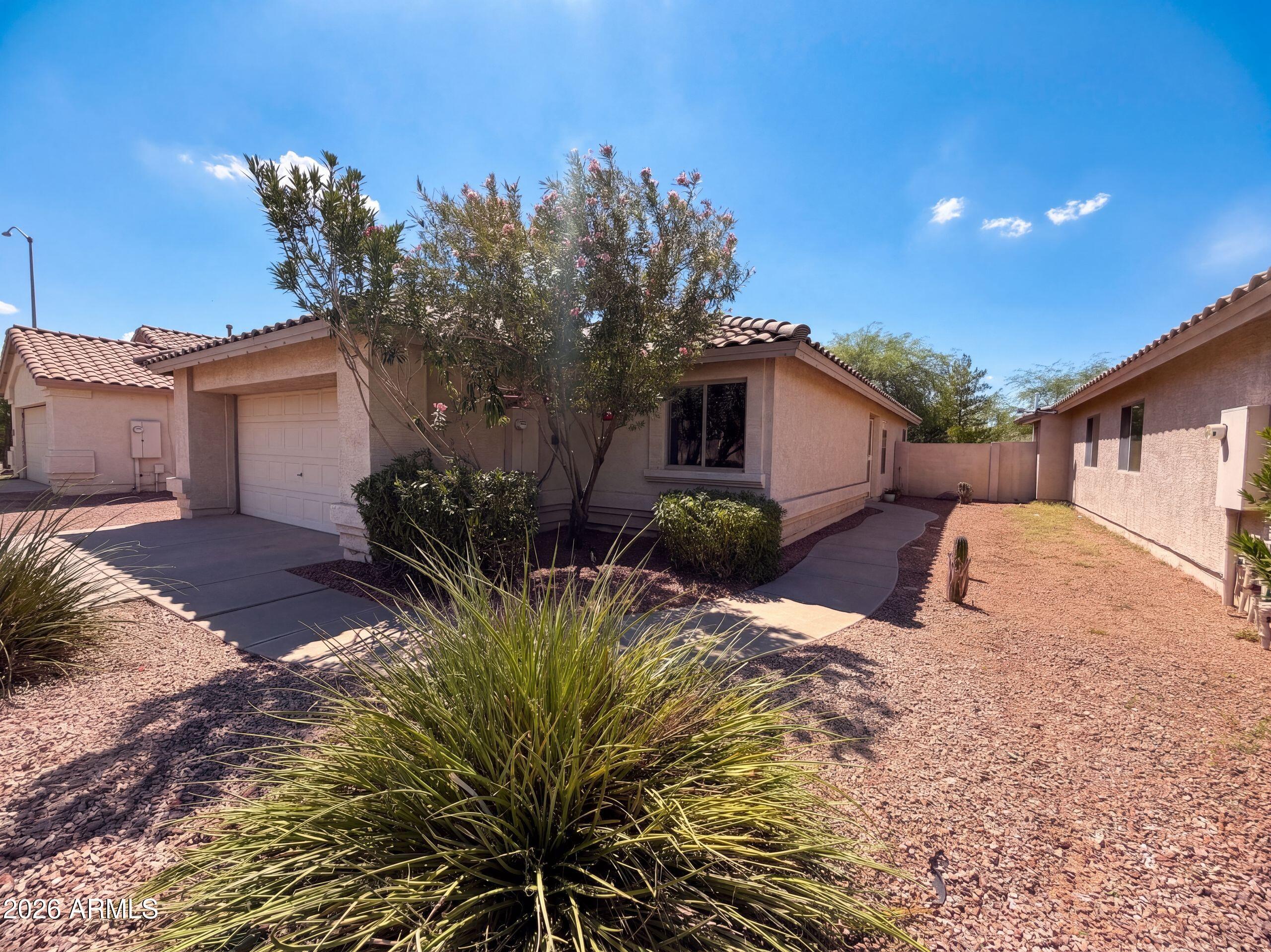 2756 S COMPTON, Mesa, AZ 85209