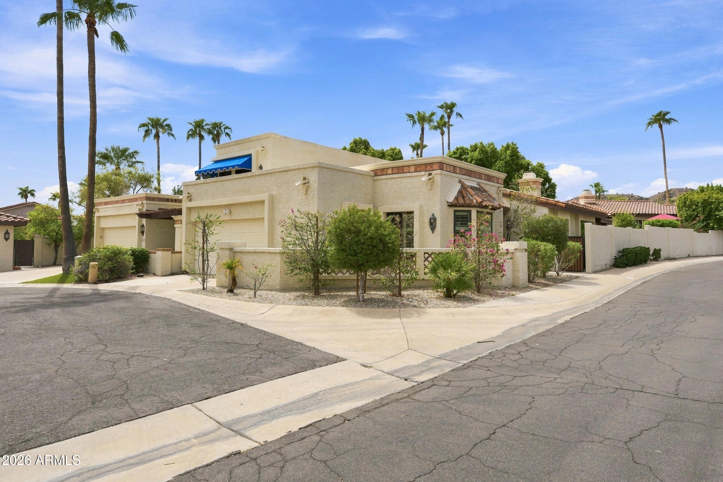 4615 E MONTE Way, Phoenix, AZ 85044
