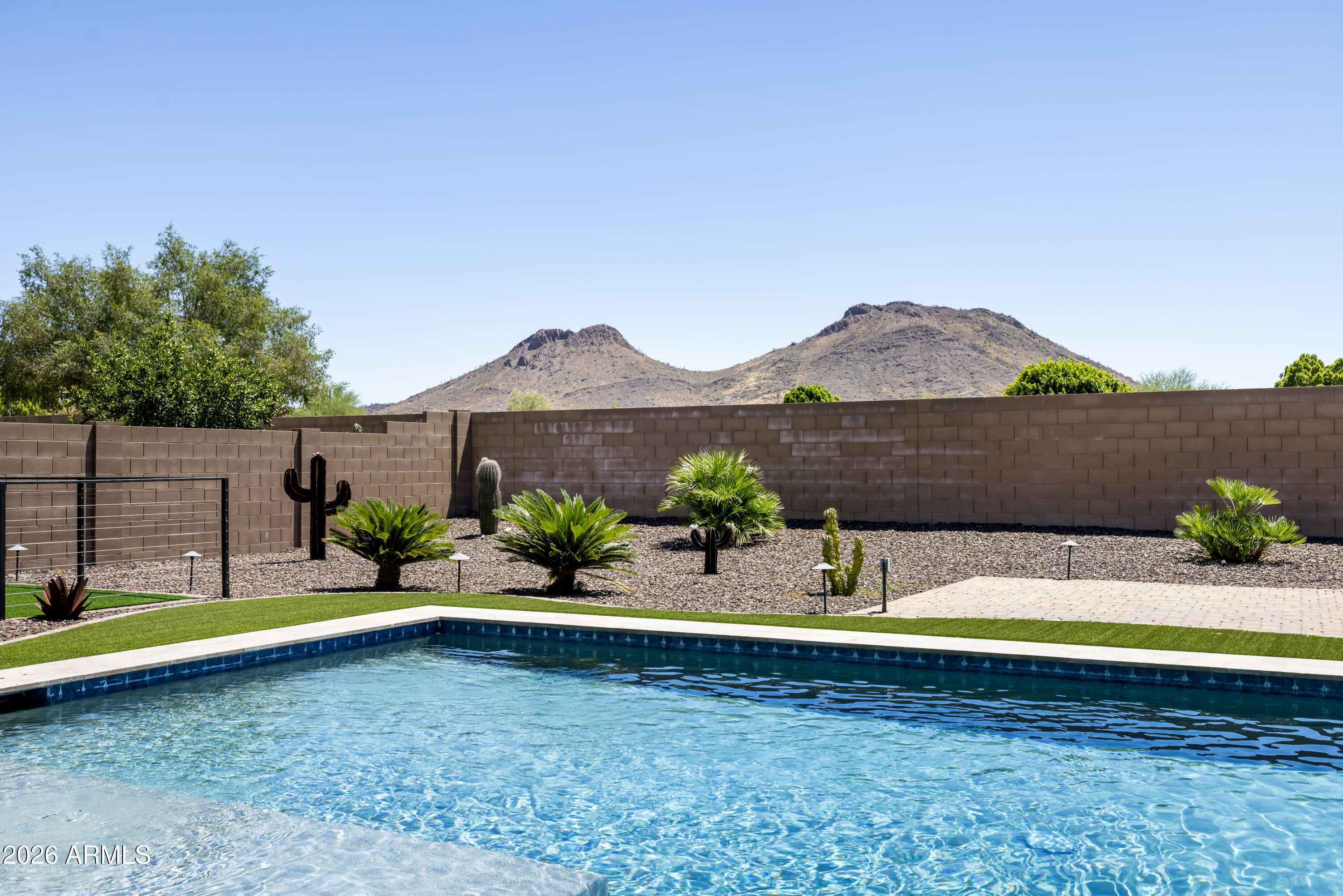 25273 N 69TH Avenue, Peoria, AZ 85383