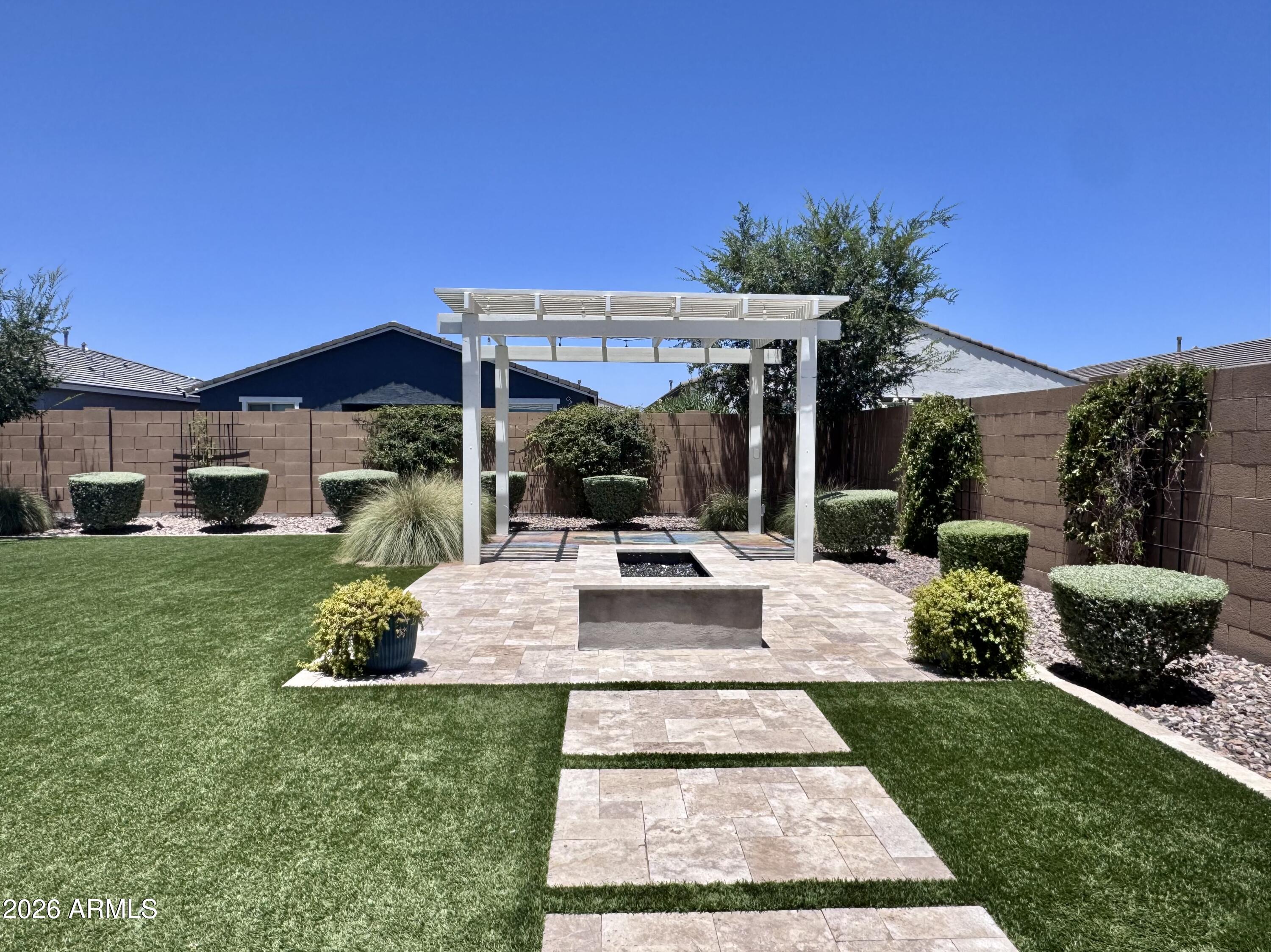 5518 W STARGAZER Place, Laveen, AZ 85339