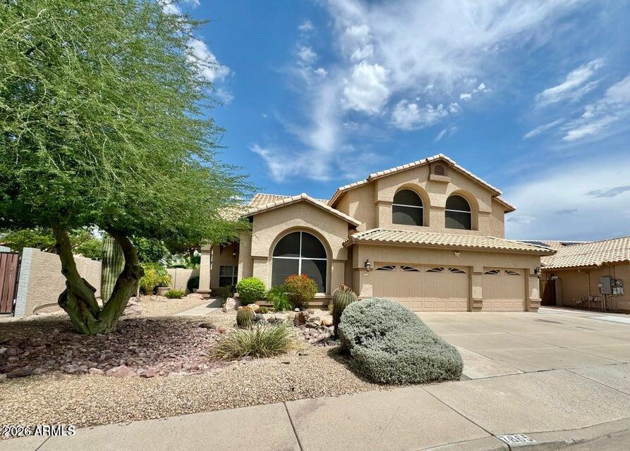 7865 W KRISTAL Way, Glendale, AZ 85308