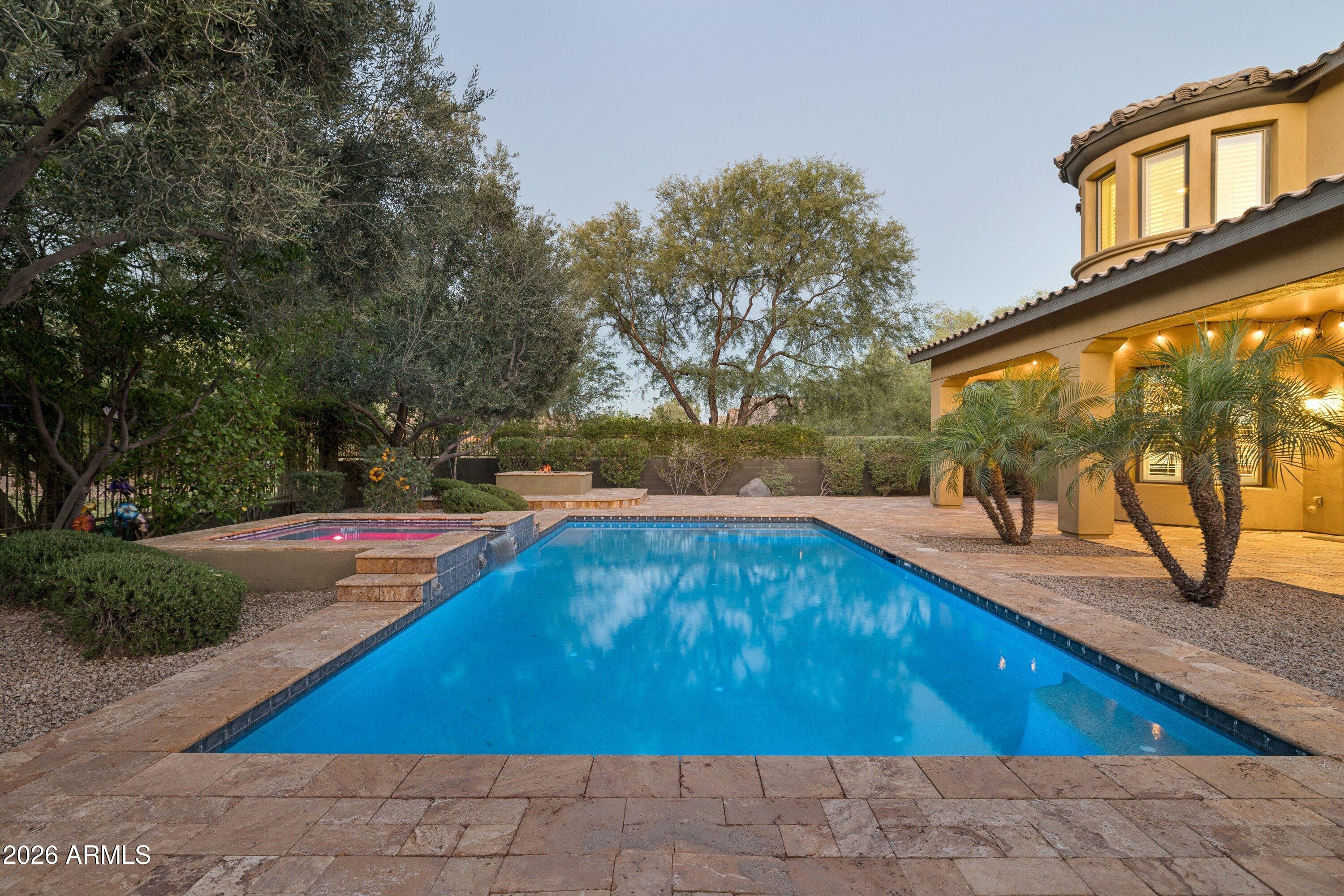 3722 E ZACHARY Drive, Phoenix, AZ 85050