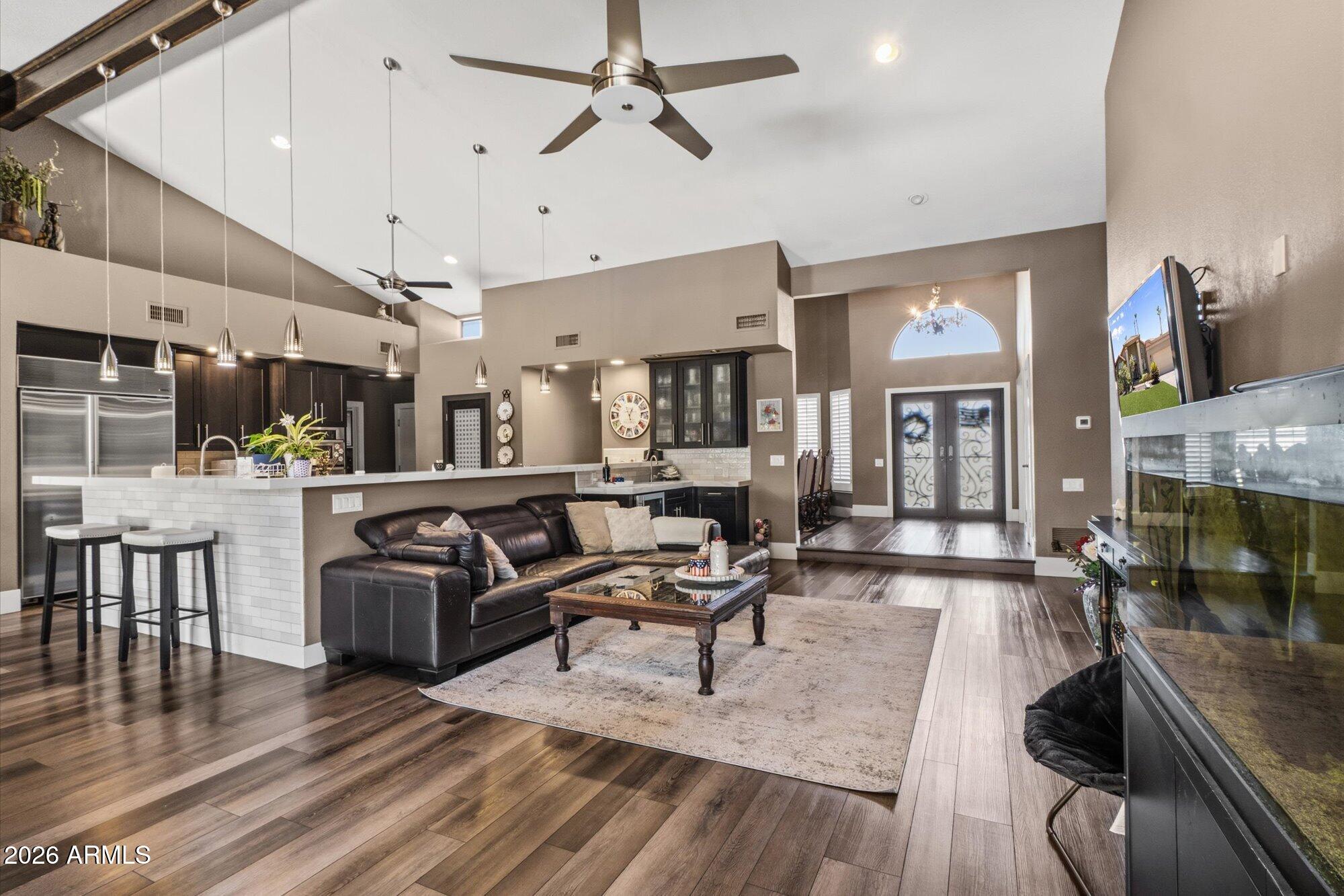 9737 E SAN SALVADOR Drive, Scottsdale, AZ 85258