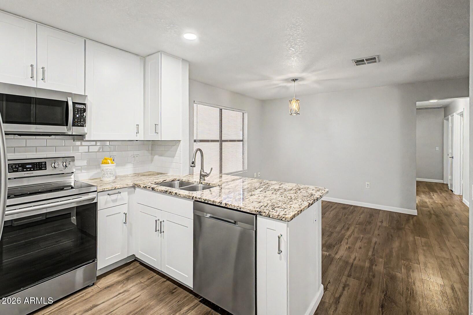 1510 E Mineral Road, Gilbert, AZ 85234