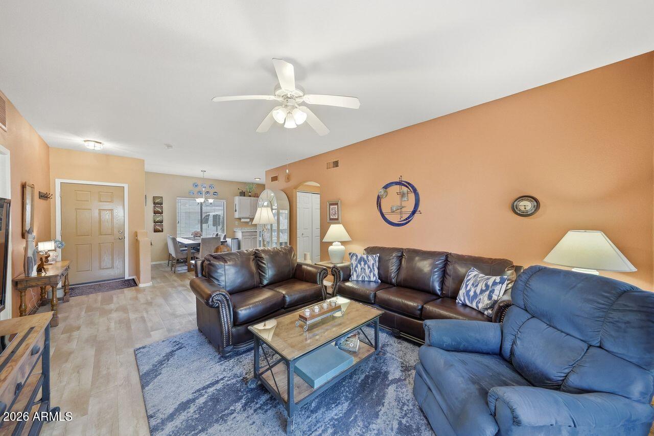 13818 N SAGUARO Boulevard 104, Fountain Hills, AZ 85268